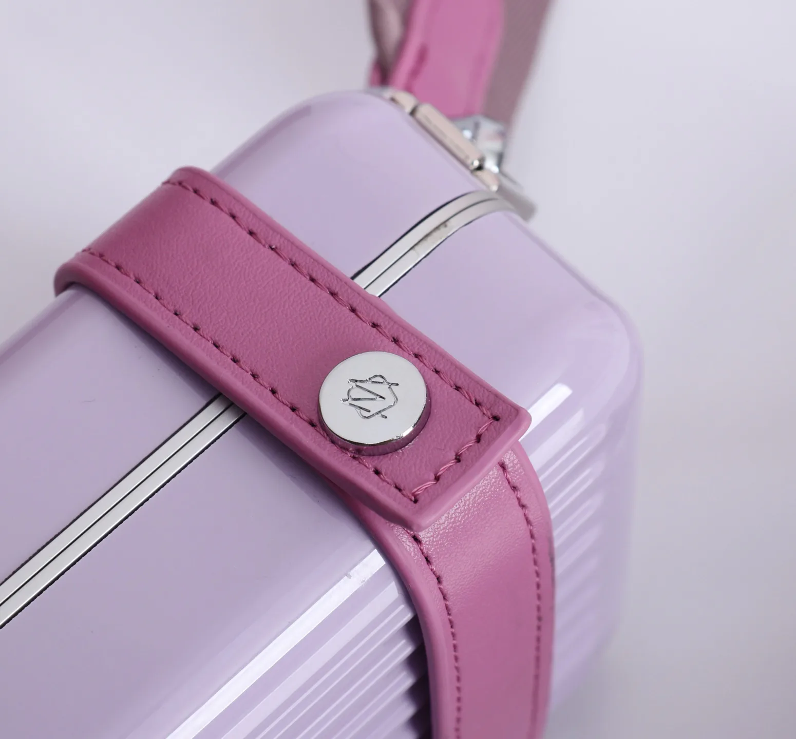 Сумки На Ремне Женские Rimowa 11185368