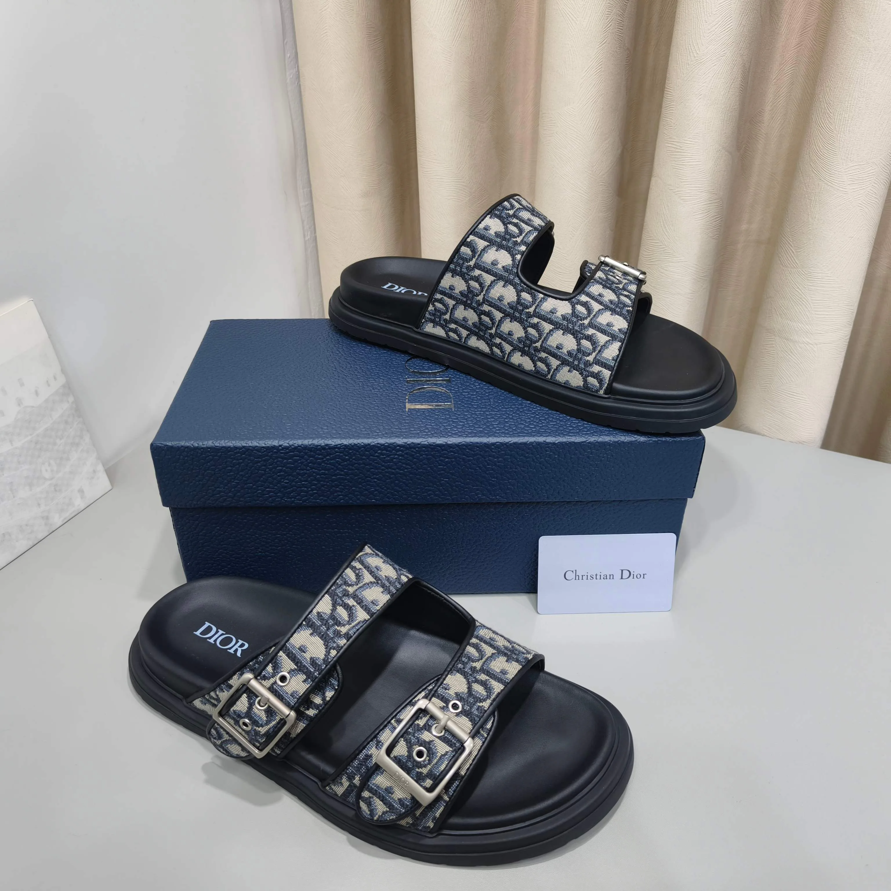 Сандалии Мужские Christian Dior 17988856