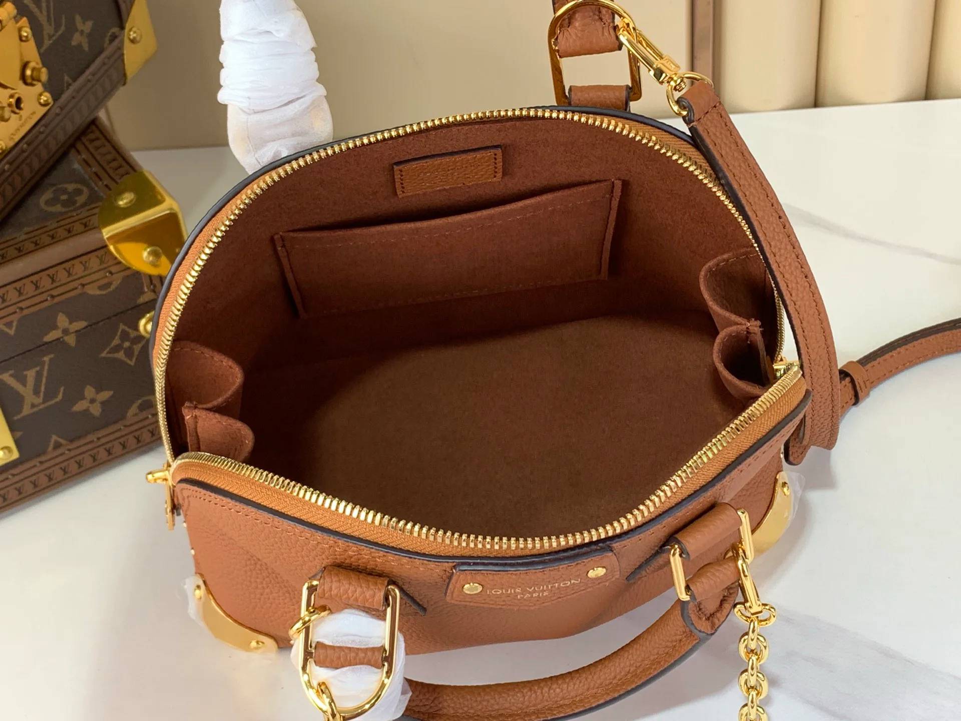 Классические Сумки Женские Louis Vuitton 13096117