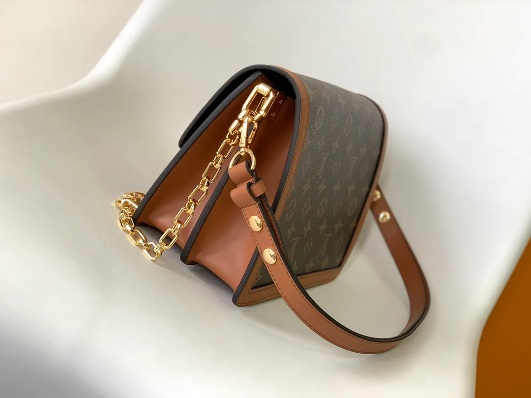 Сумки На Ремне Женские Louis Vuitton 118253