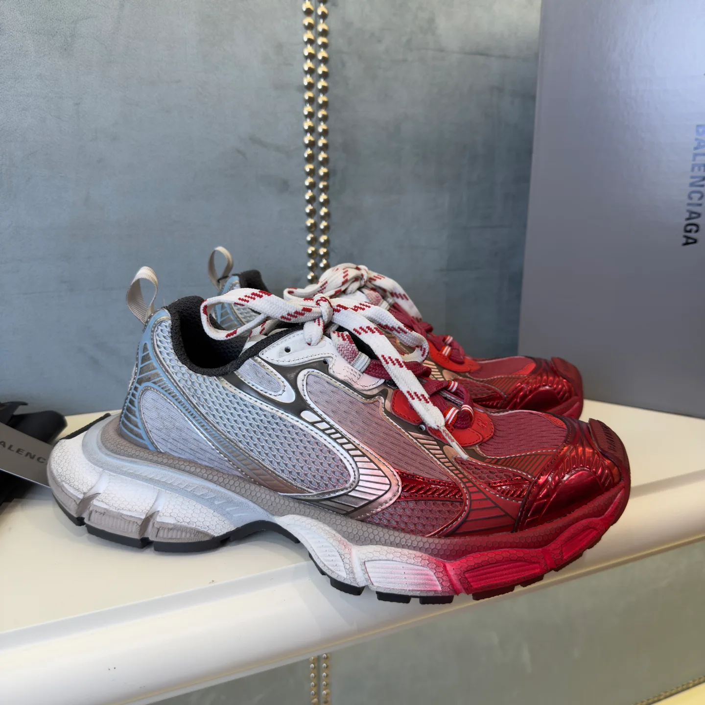 Кроссовки Женские Balenciaga 10997386