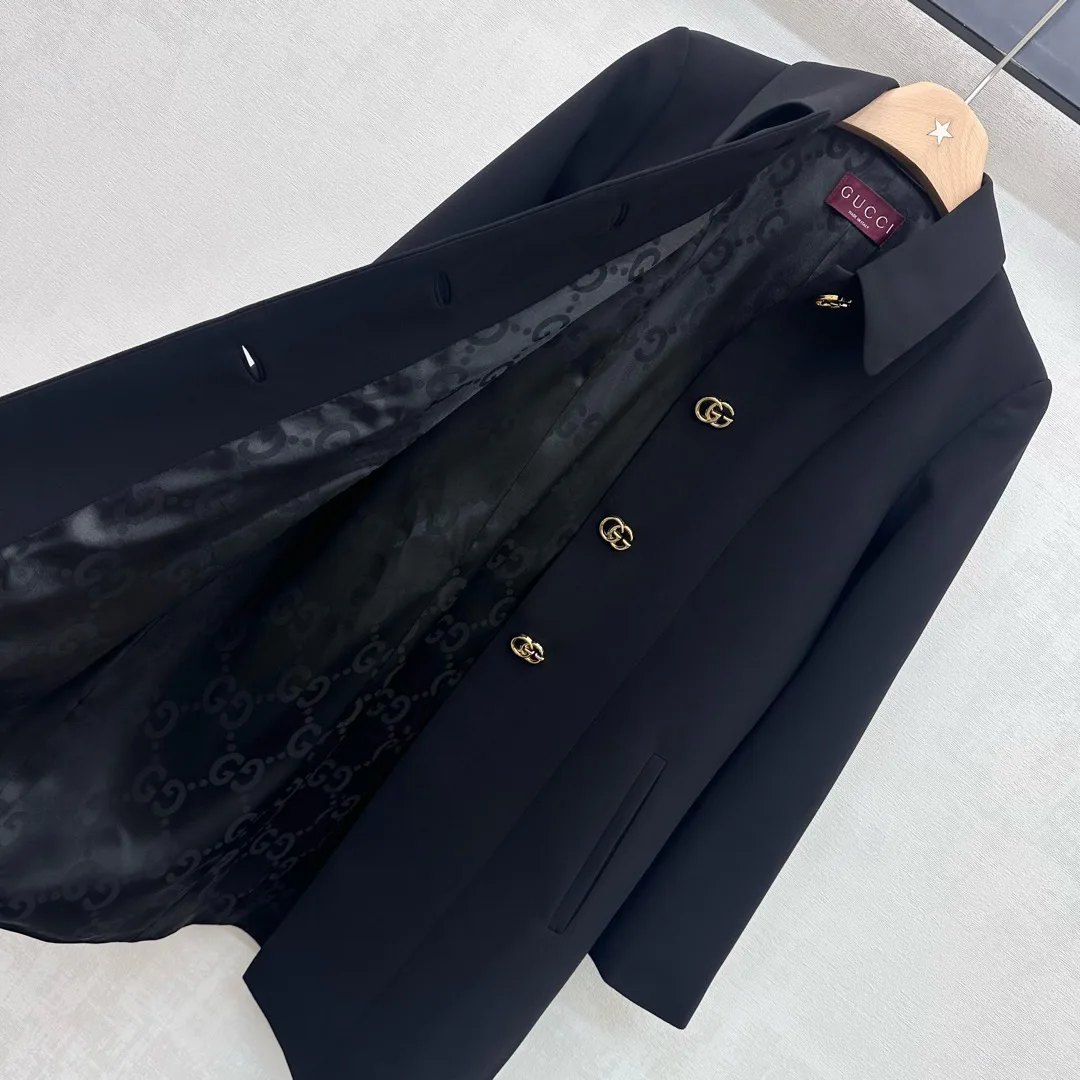 Пальто Женские Gucci 9575880