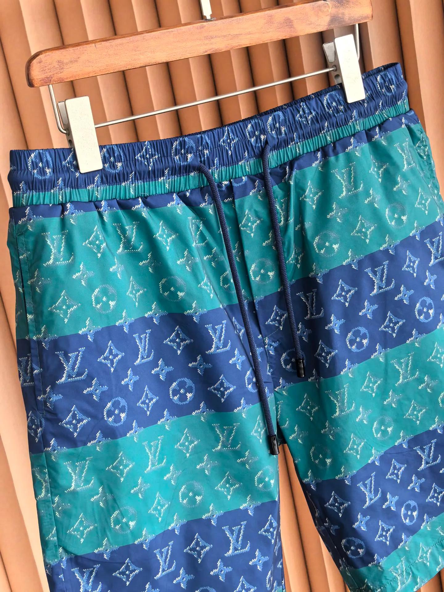 Шорты Мужские Louis Vuitton 10210241