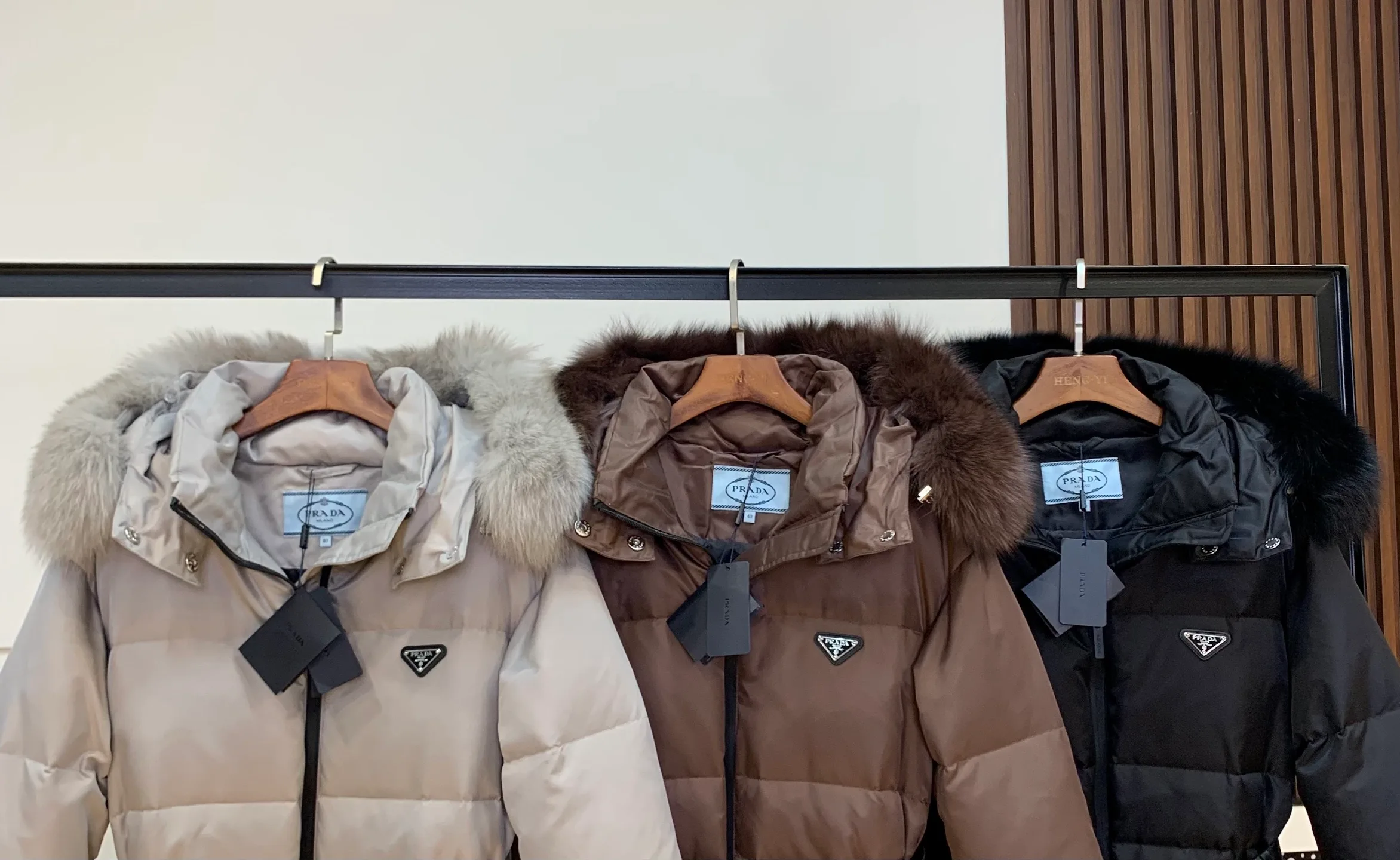 Куртки И Пуховики Женские Prada 143315