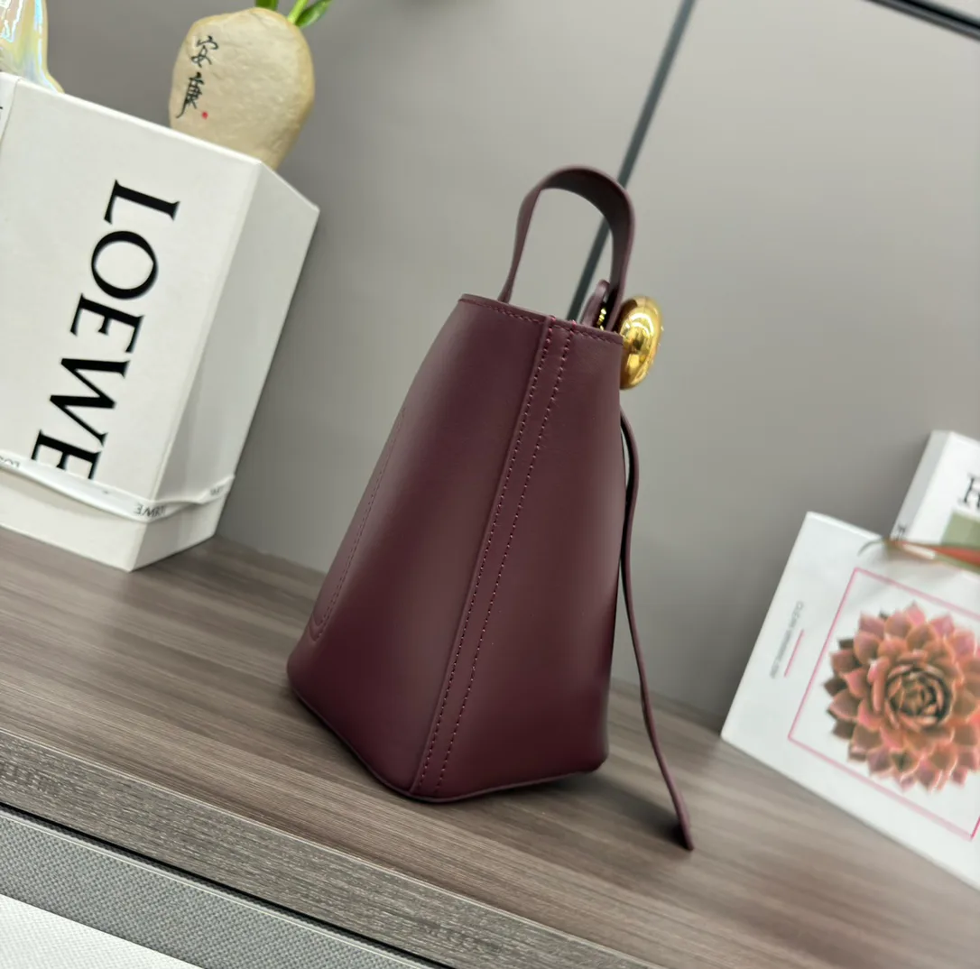 Сумки На Ремне Женские Loewe 3930241