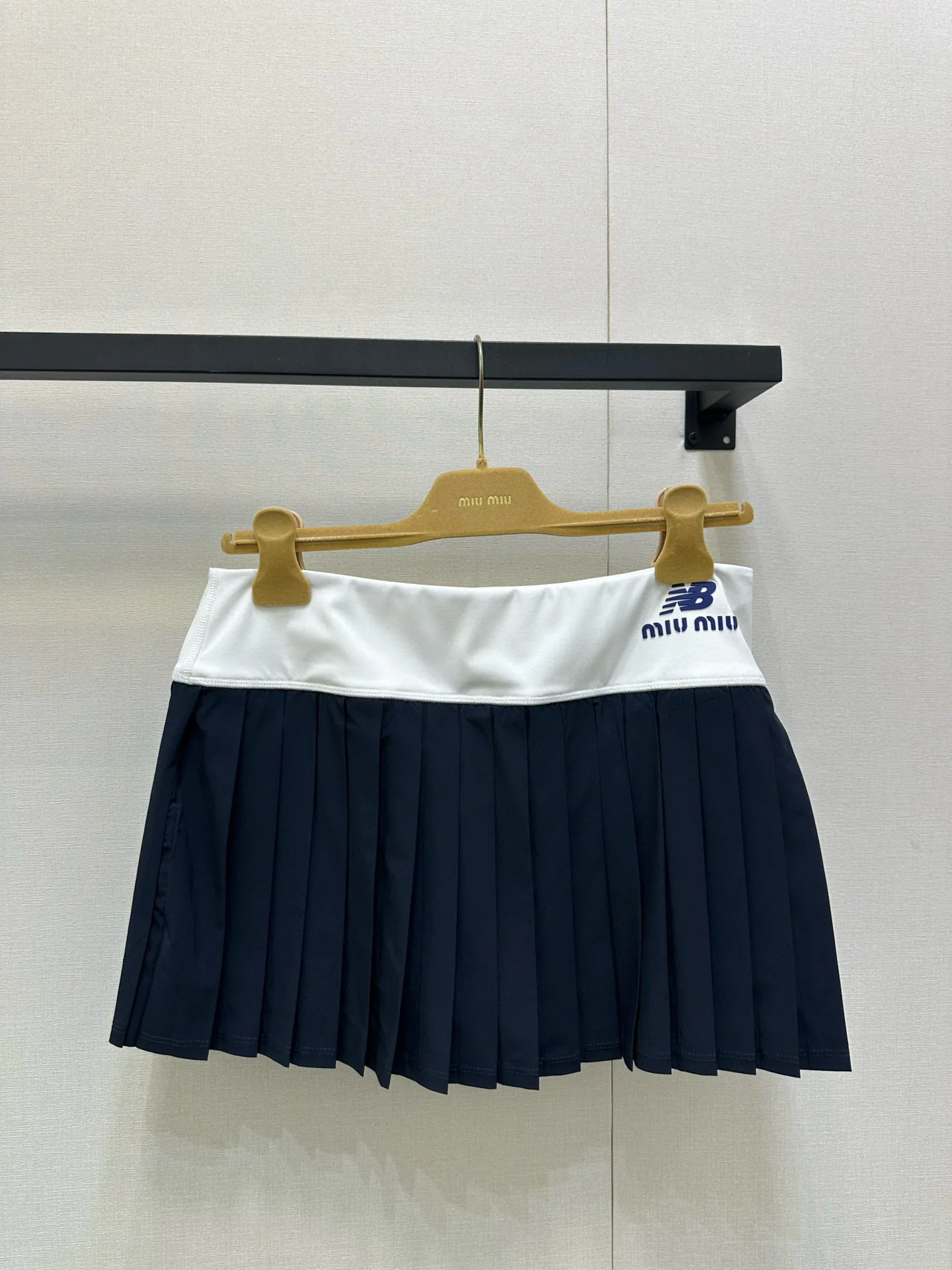 Юбки Женские New Balance 10850730