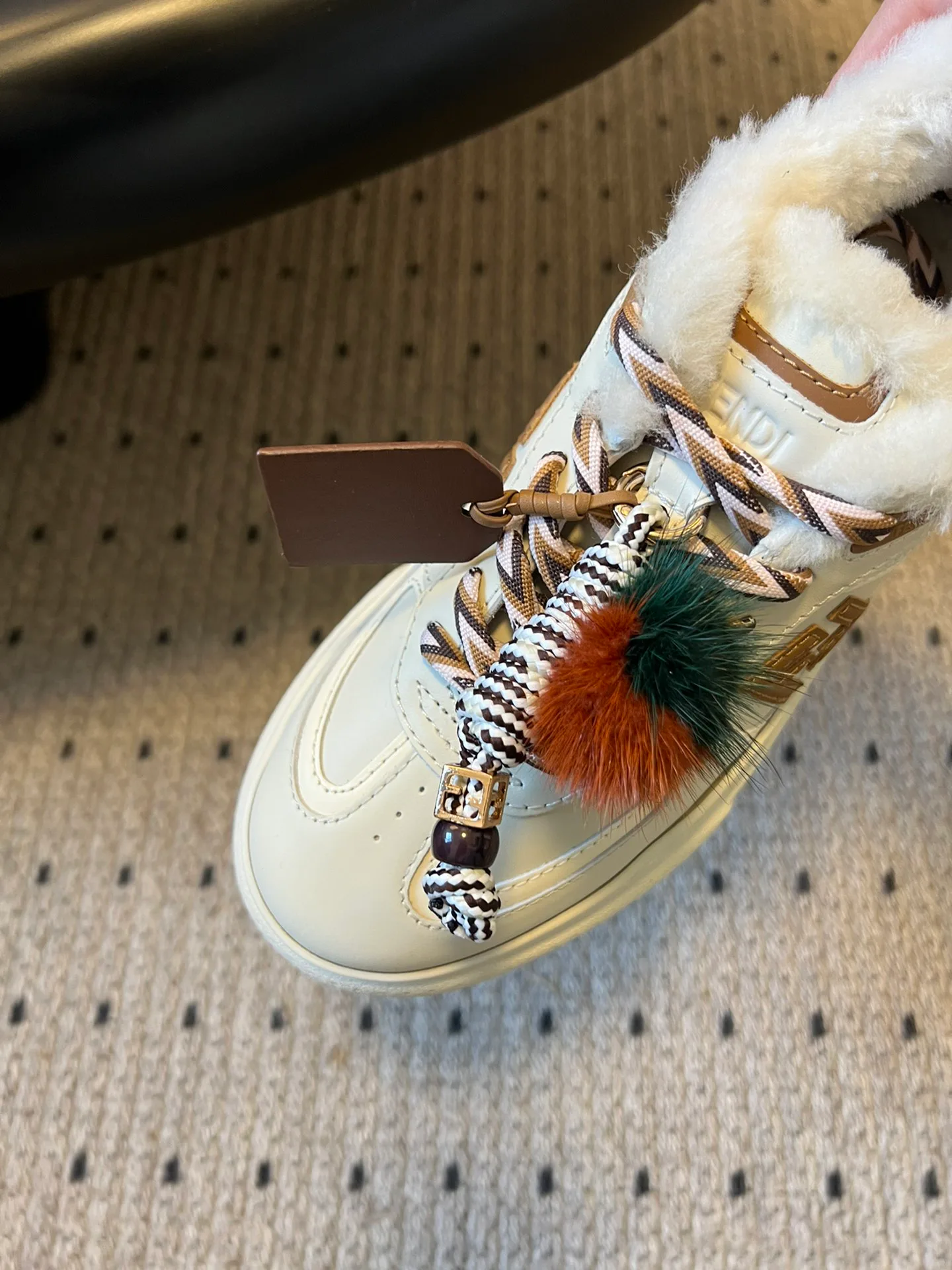 Кроссовки Женские Fendi 349075