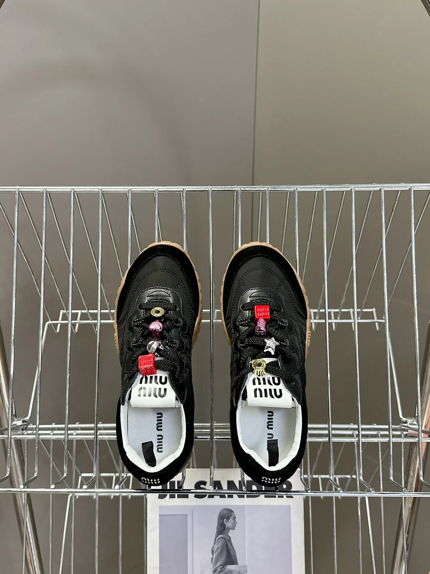 Кроссовки Женские Miu Miu 68400