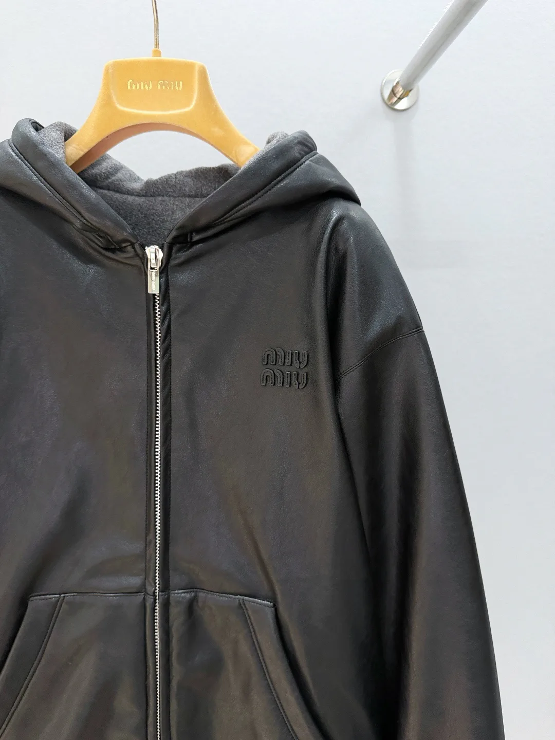 Куртки Женские Miu Miu 342895