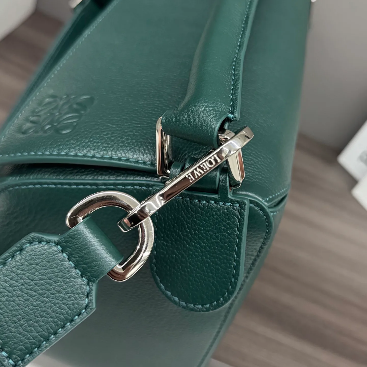 Сумки На Ремне Женские Loewe 11674545