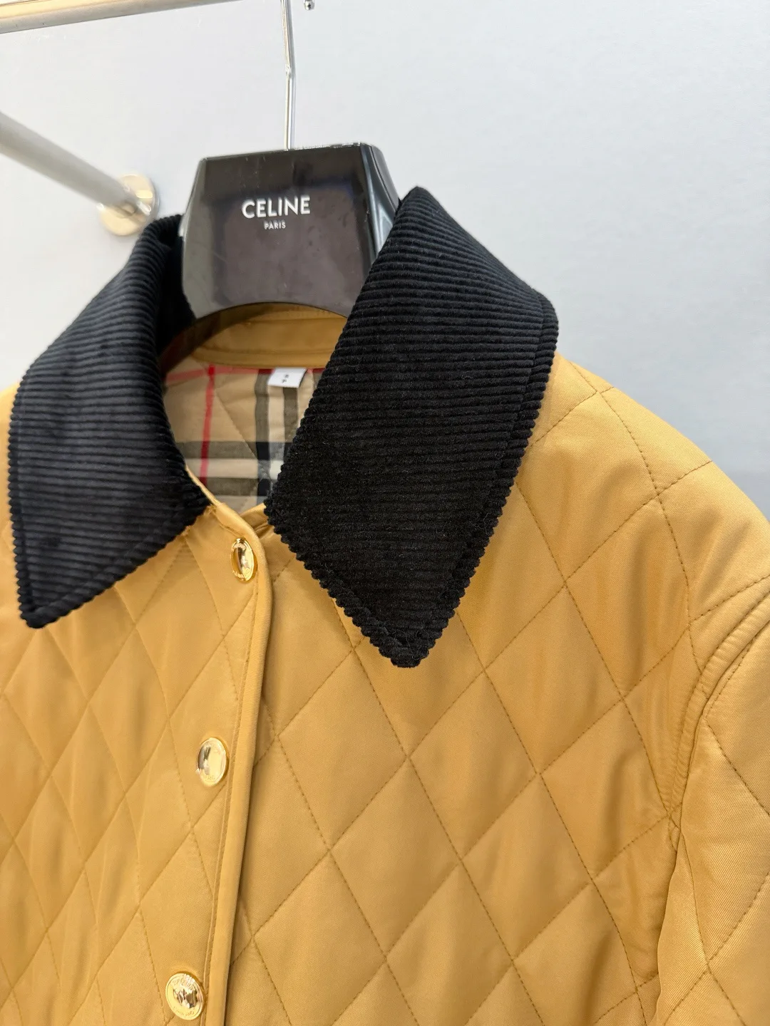 Куртки И Пуховики Женские Burberry 247410