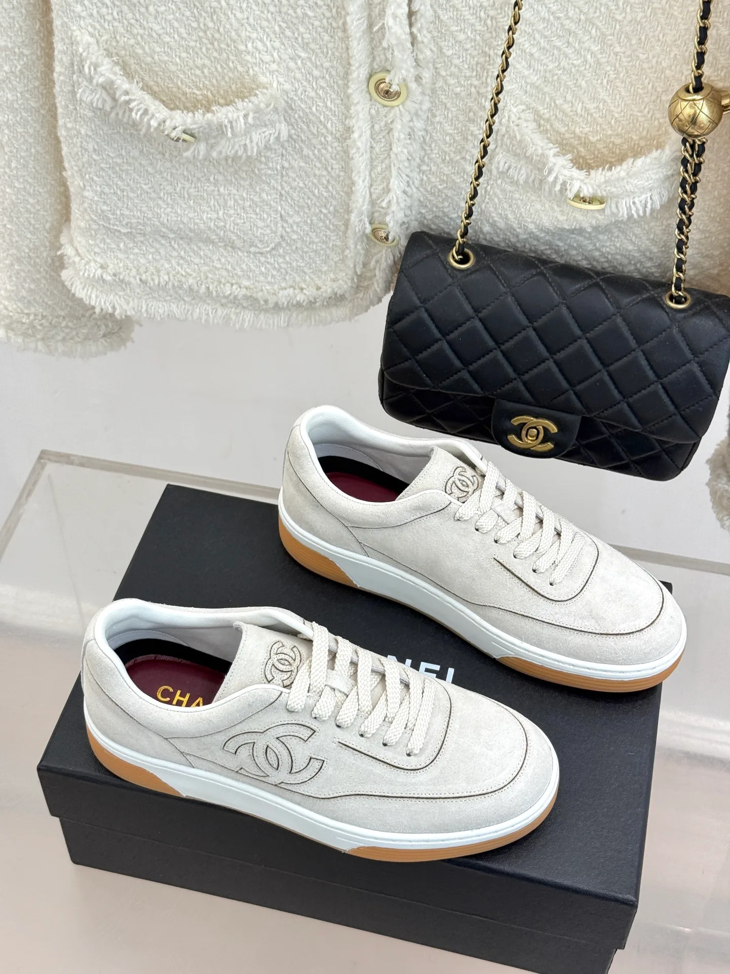 Кроссовки Женские Chanel 18154785