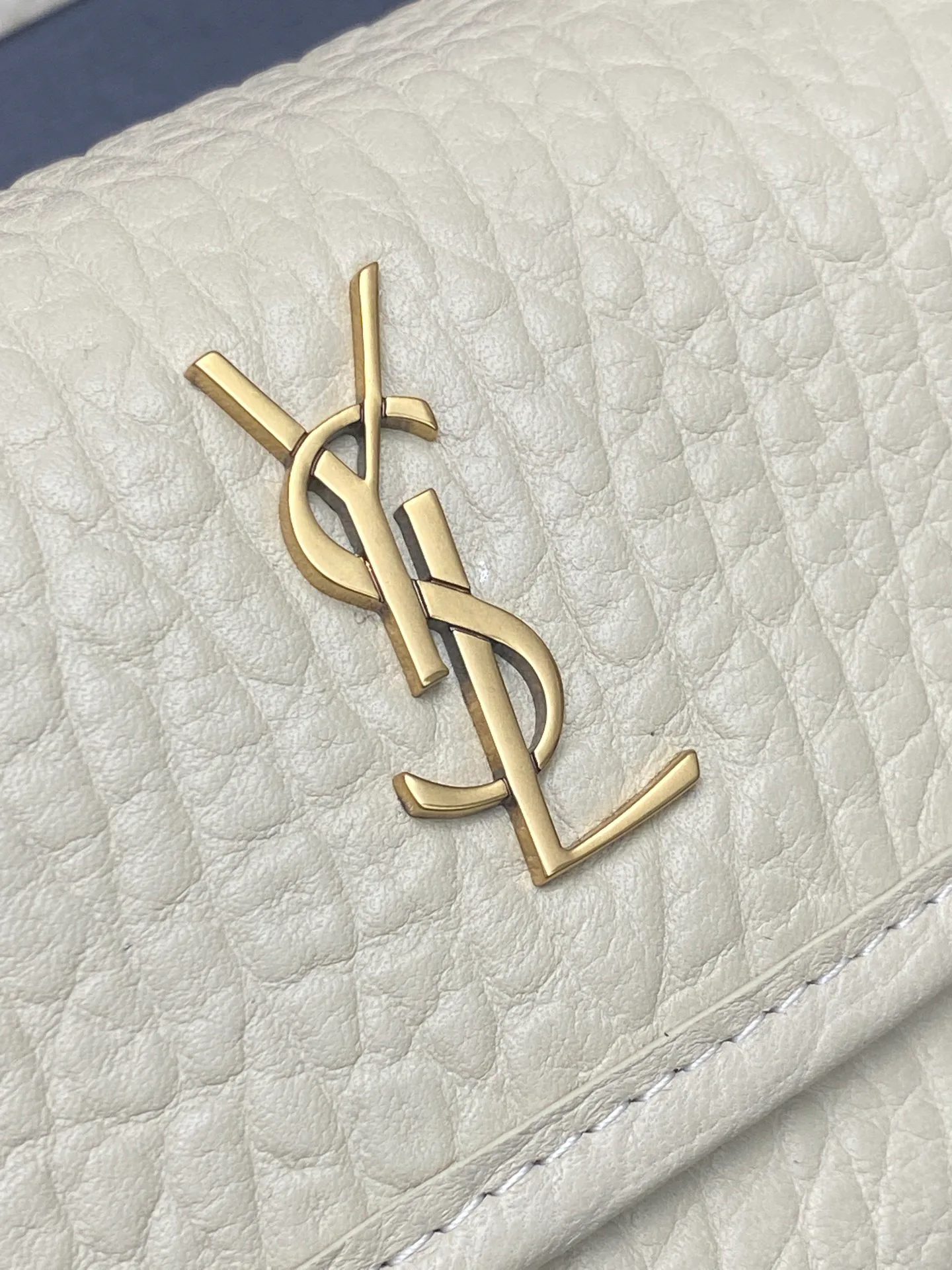 Сумки На Ремне Женские Saint Laurent 13435191