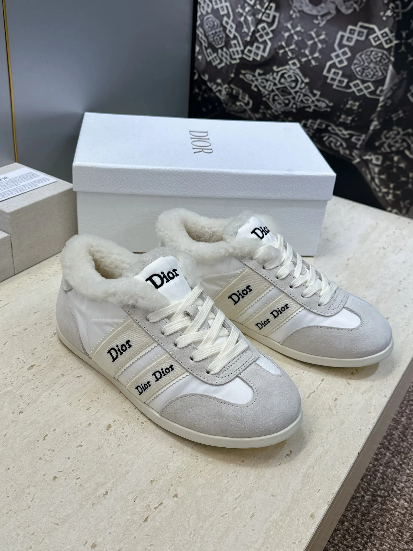 Кроссовки Женские Christian Dior 18247833
