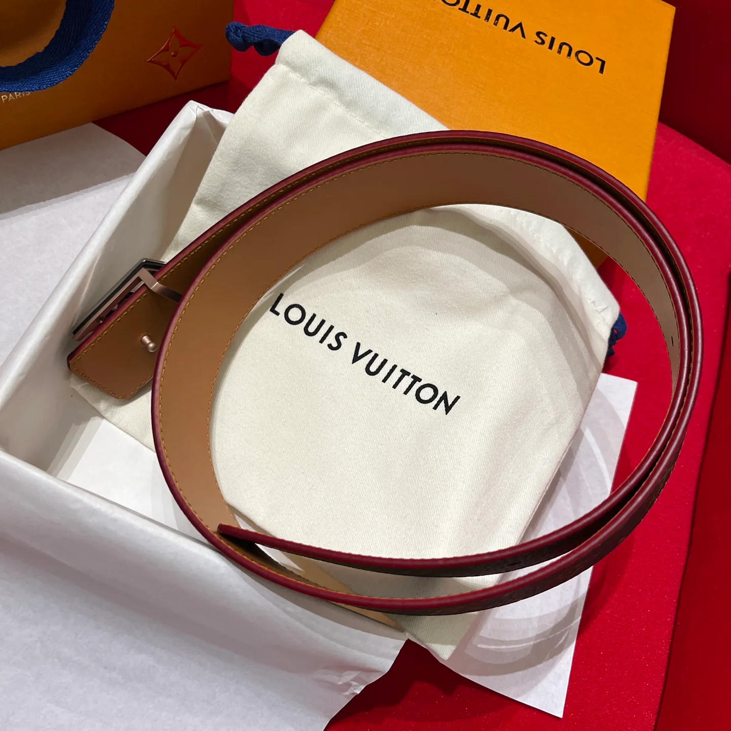 Ремни Louis Vuitton 17645332