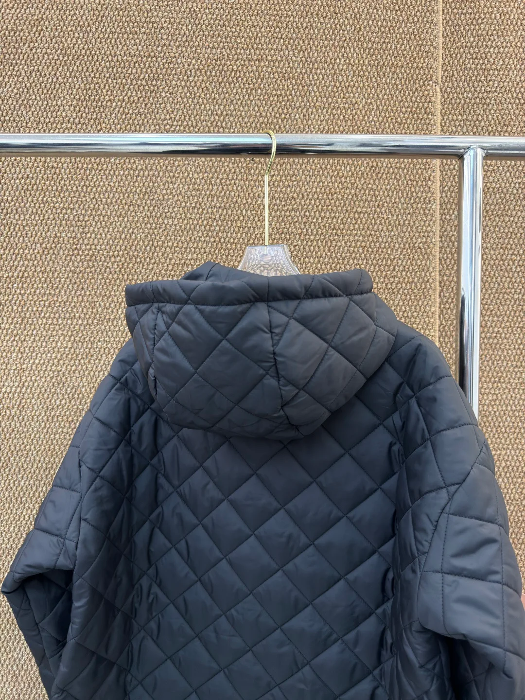 Куртки И Пуховики Женские Miu Miu 18816450