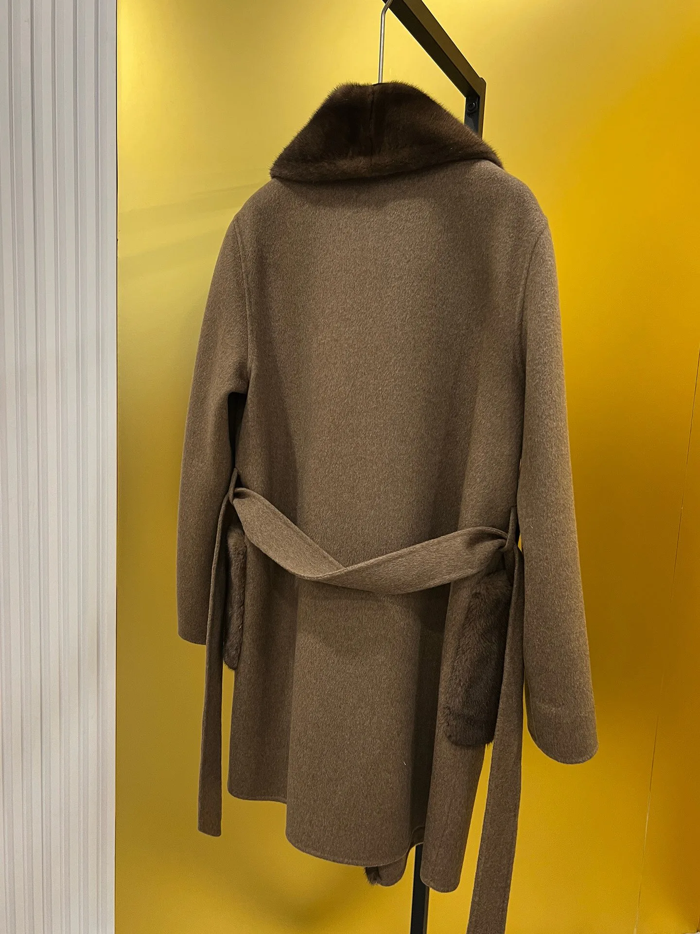 Пальто Женские Loro Piana 662160