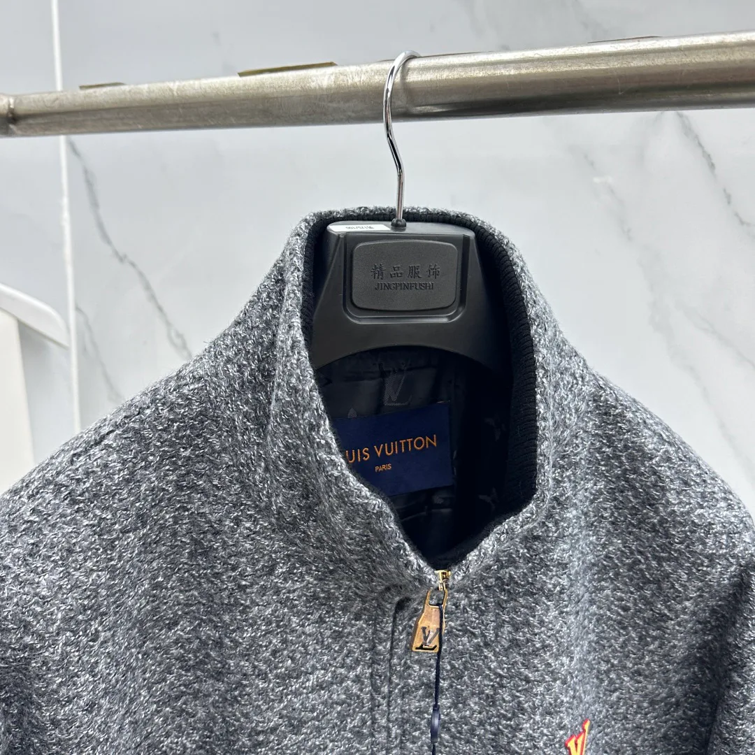 Куртки И Пуховики Мужские Louis Vuitton 18246862