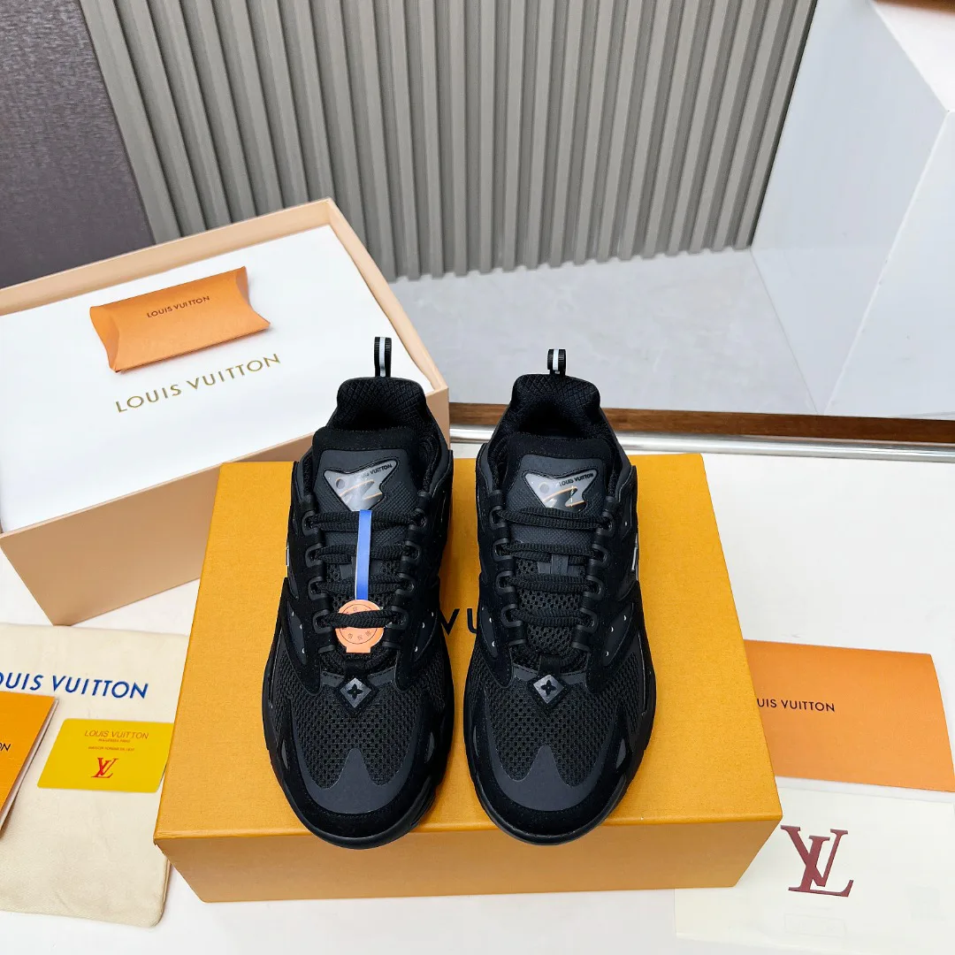 Кроссовки Мужские Louis Vuitton 2937785