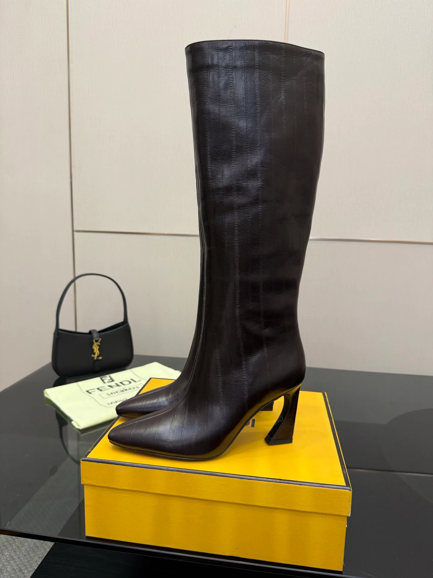 Сапоги Женские Fendi 116603