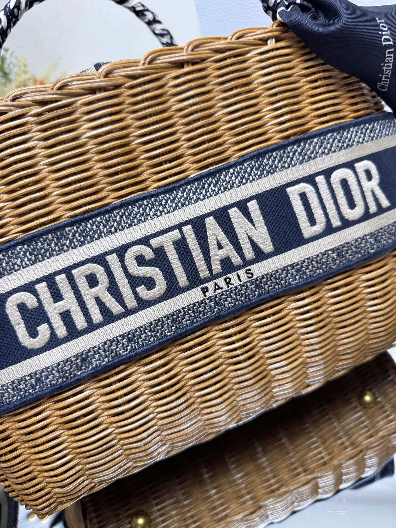 Сумки На Ремне Женские Christian Dior 11357277