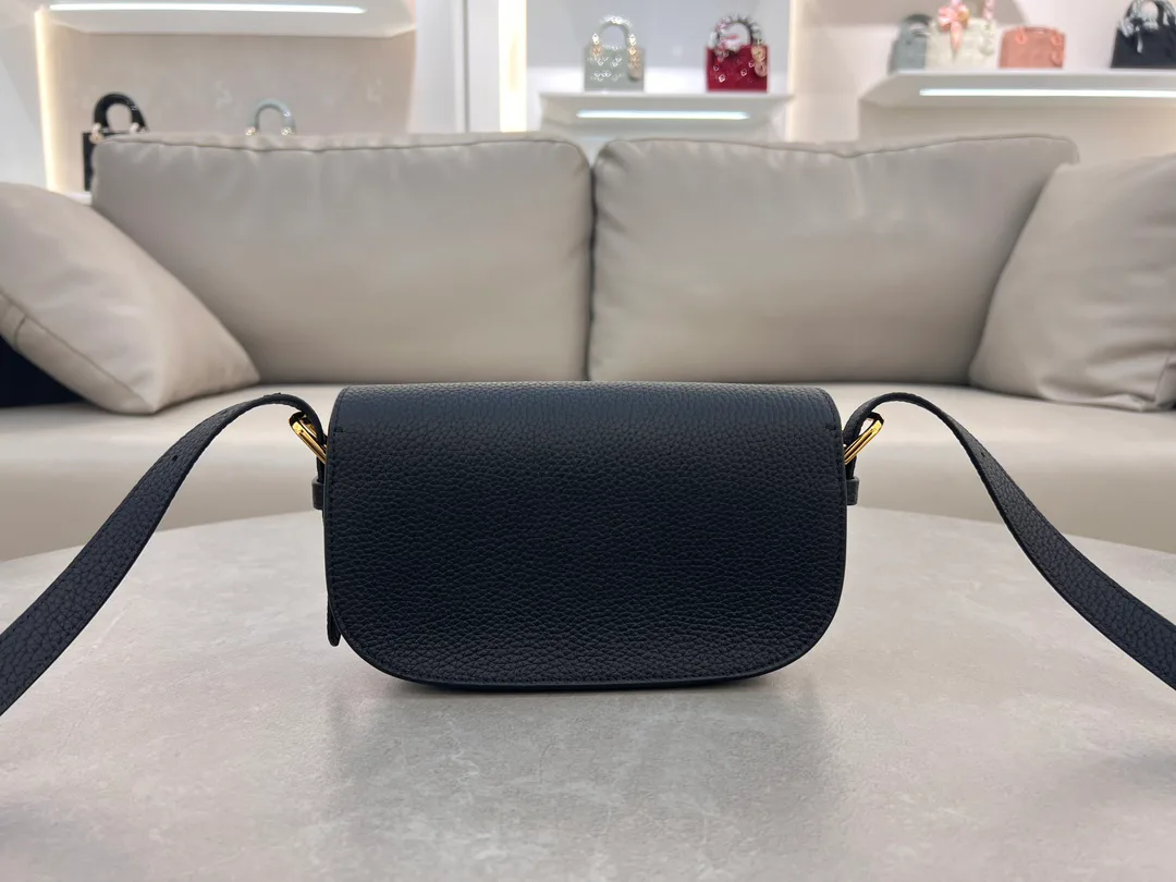 Сумки На Ремне Женские Christian Dior 293093