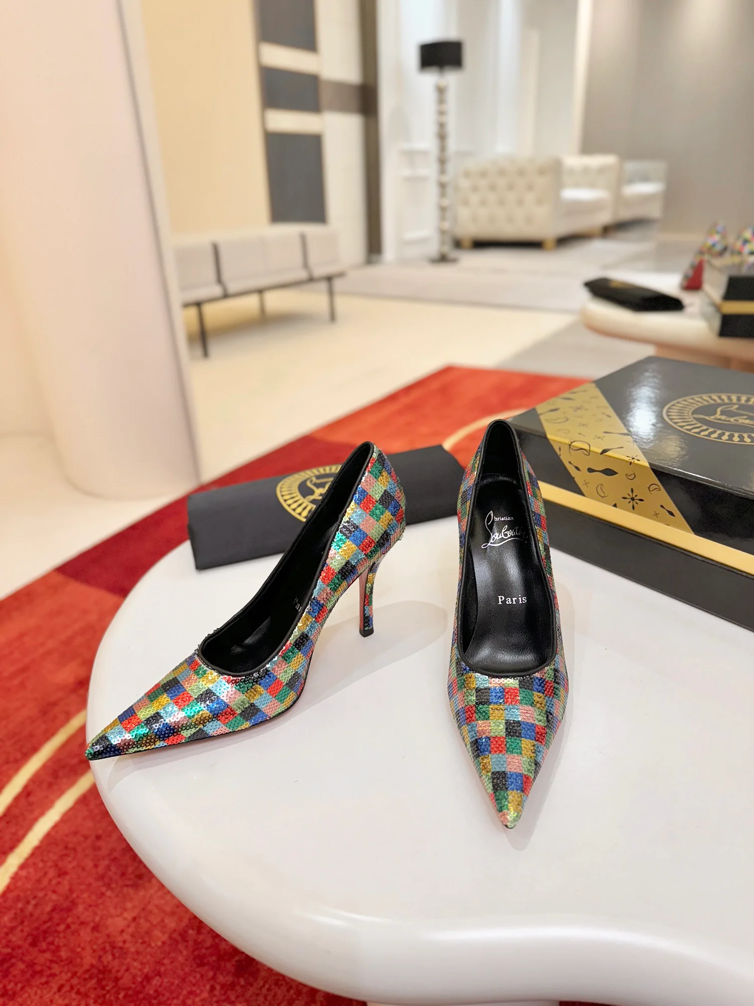 Туфли Женские Christian Louboutin 11745822