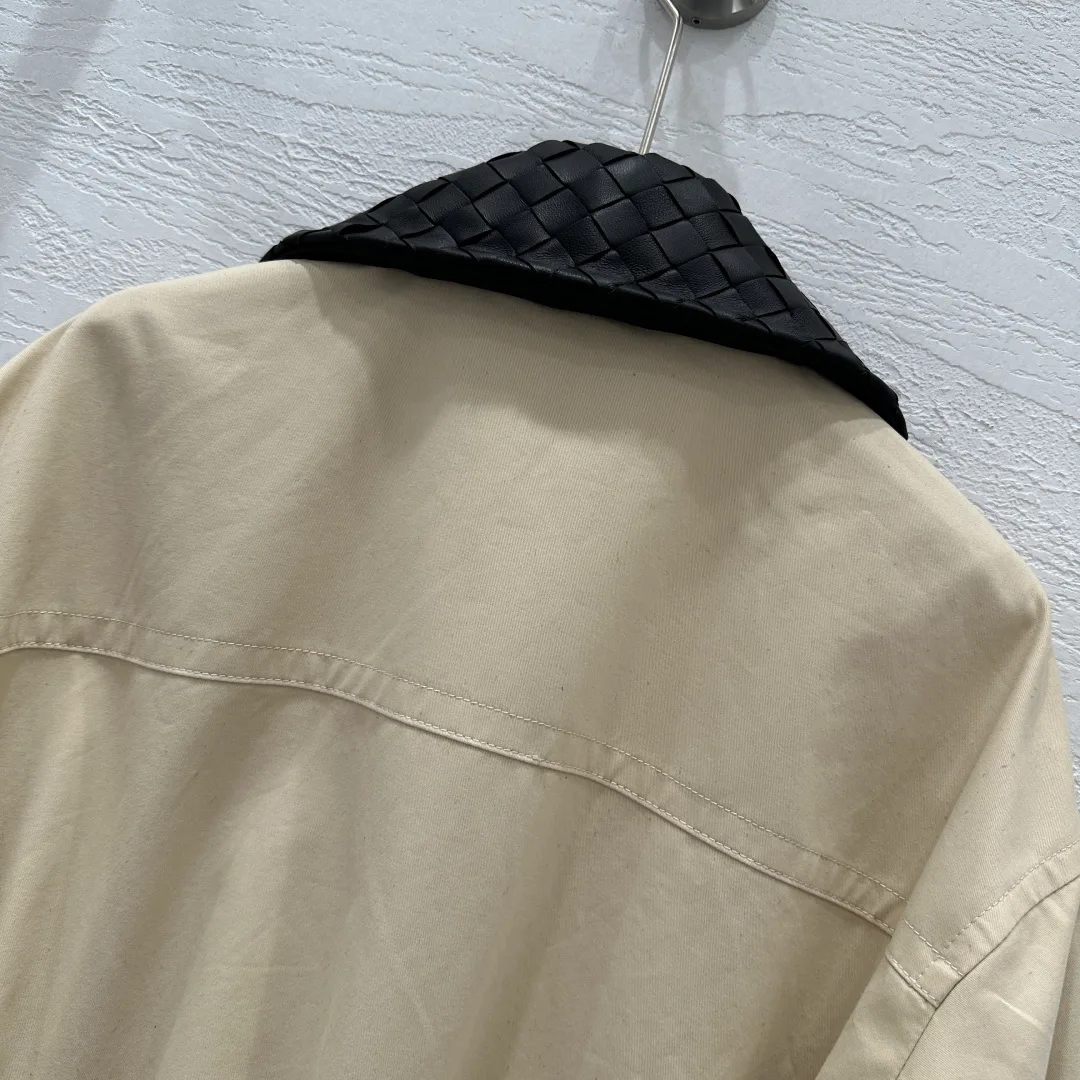 Кожаные Куртки И Дублёнки Женские Bottega Veneta 13309673