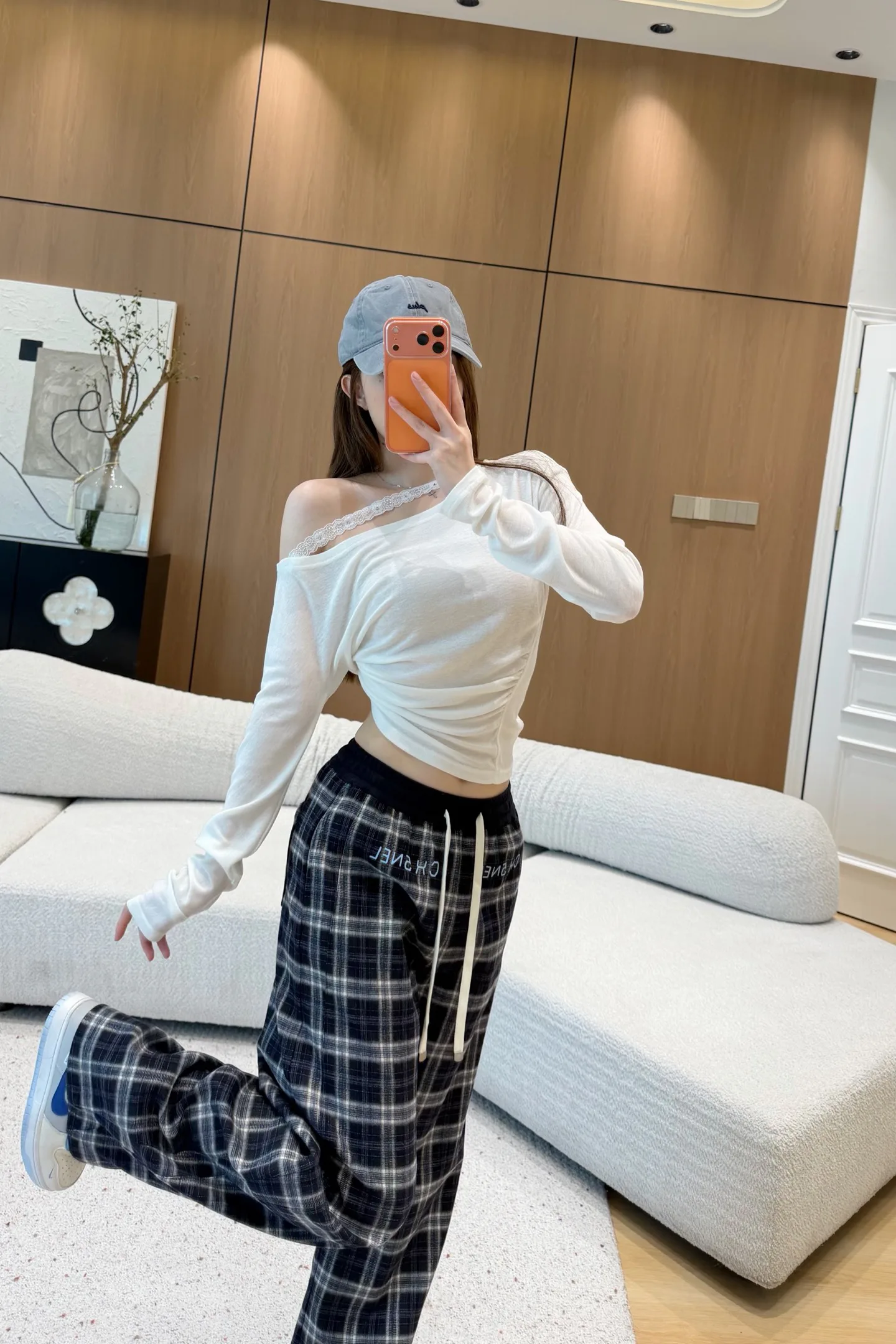 Брюки Женские Chanel 18899544
