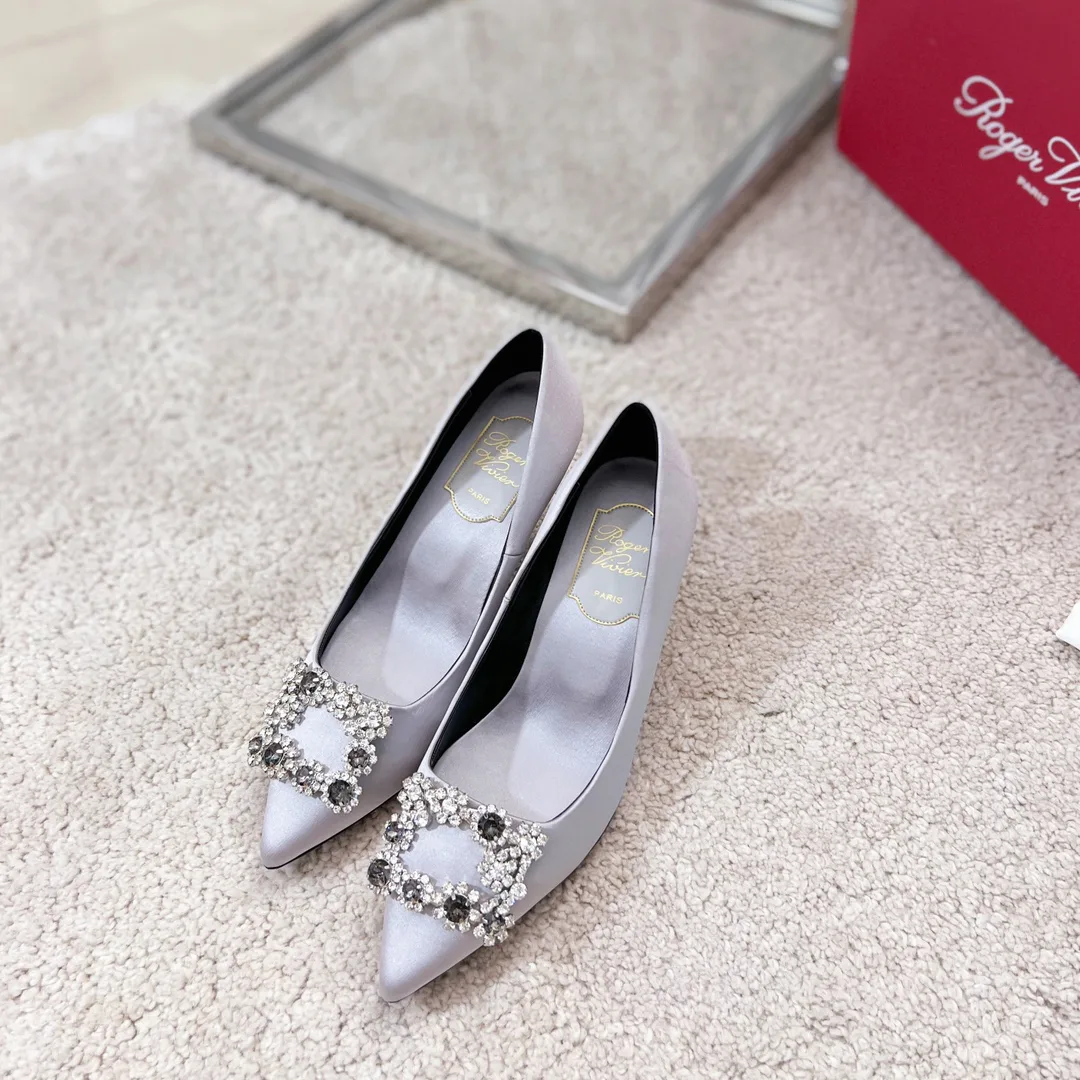 Туфли Женские Roger Vivier 19301453