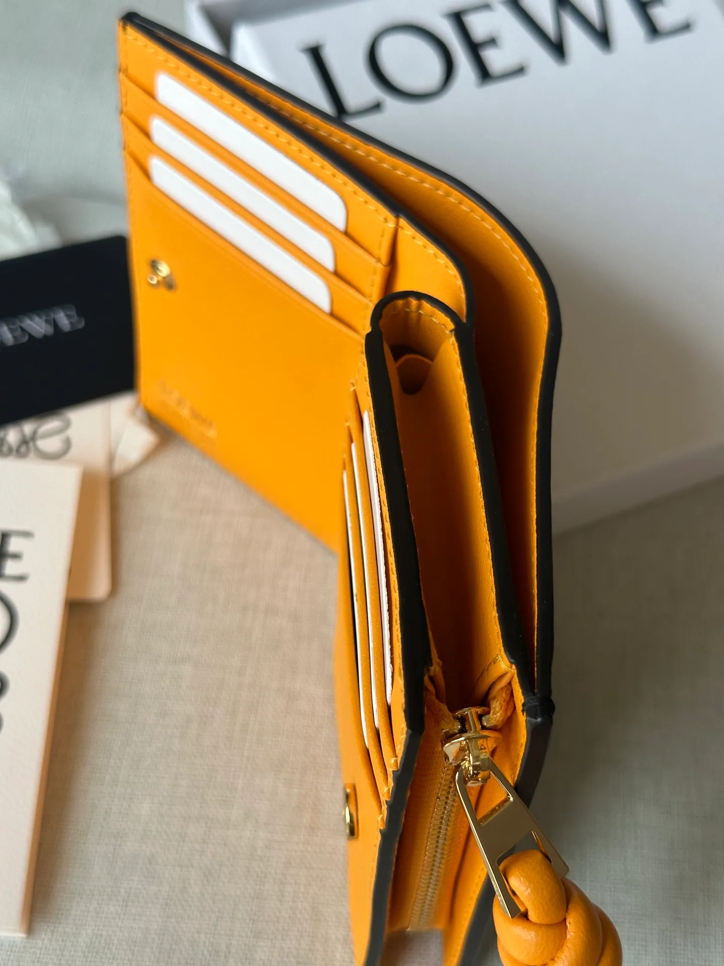 Клатчи Женские Loewe 13463692