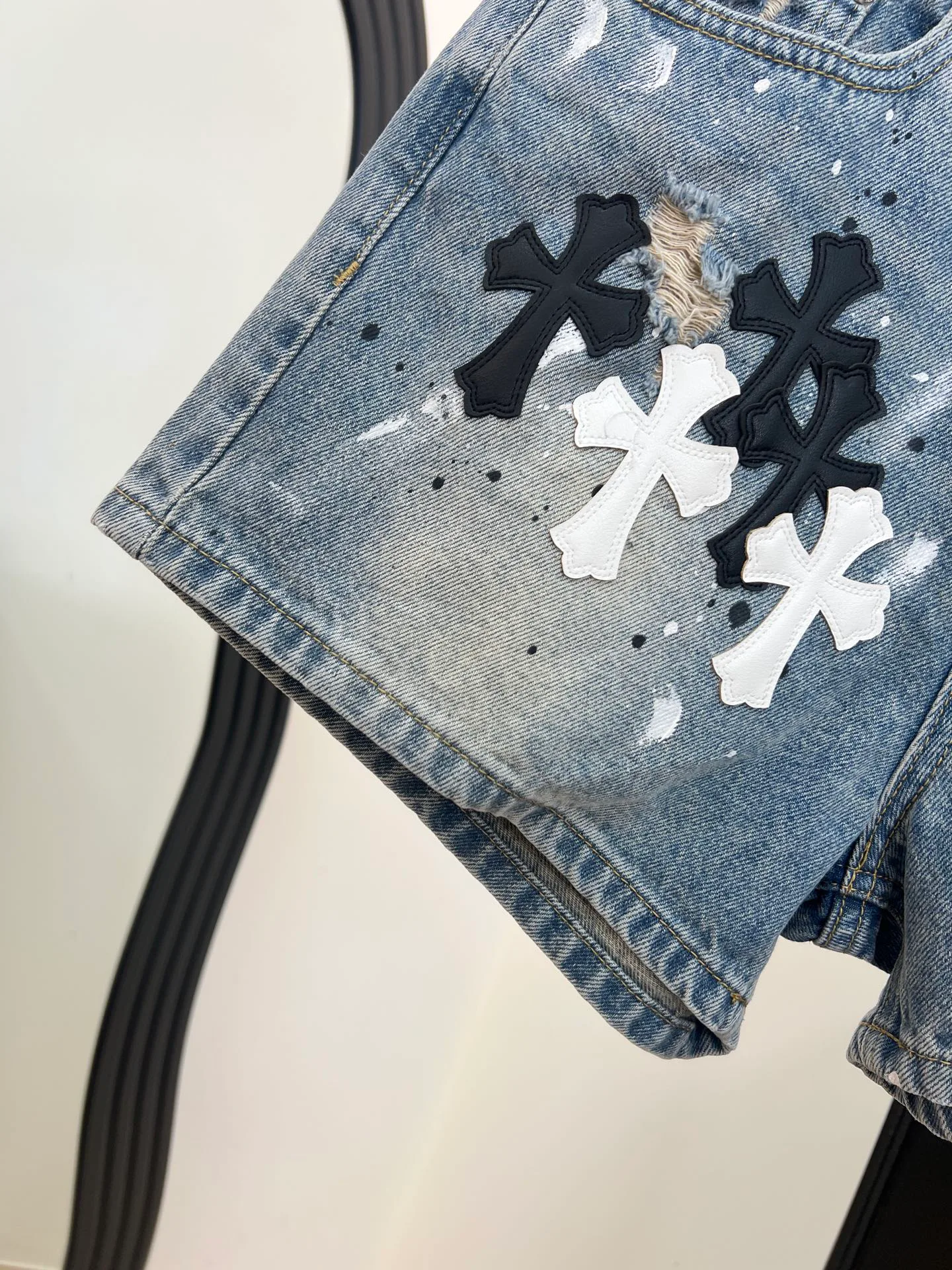 Шорты Женские Chrome Hearts 11544515