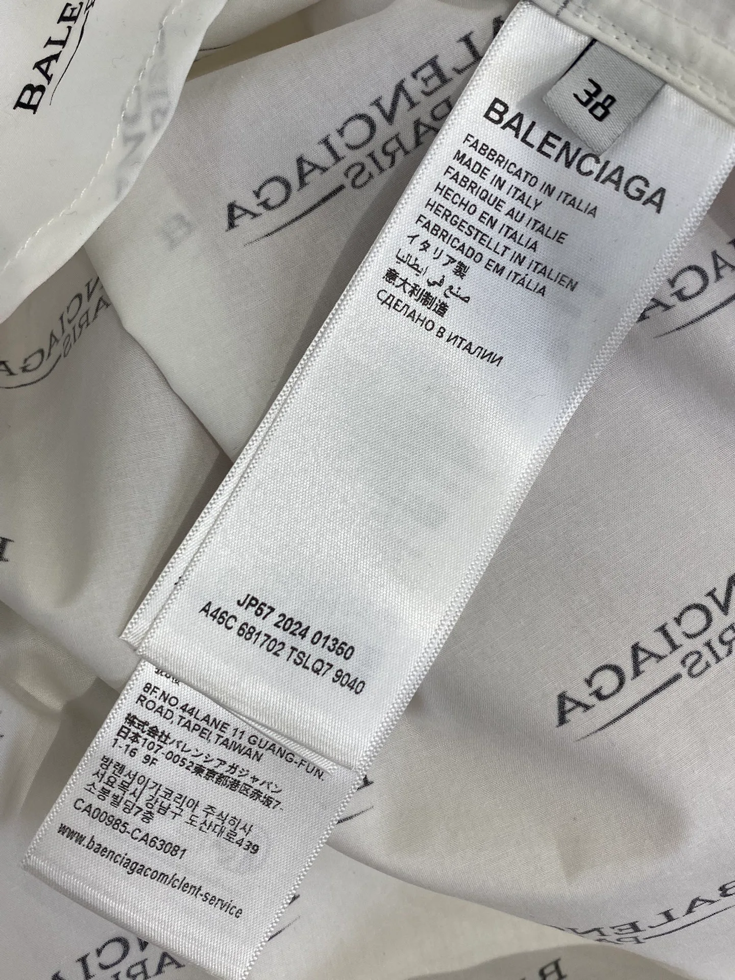 Футболки Женские Balenciaga 34475