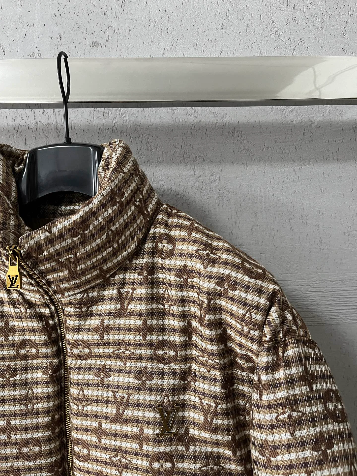 Куртки И Пуховики Мужские Louis Vuitton 1207455