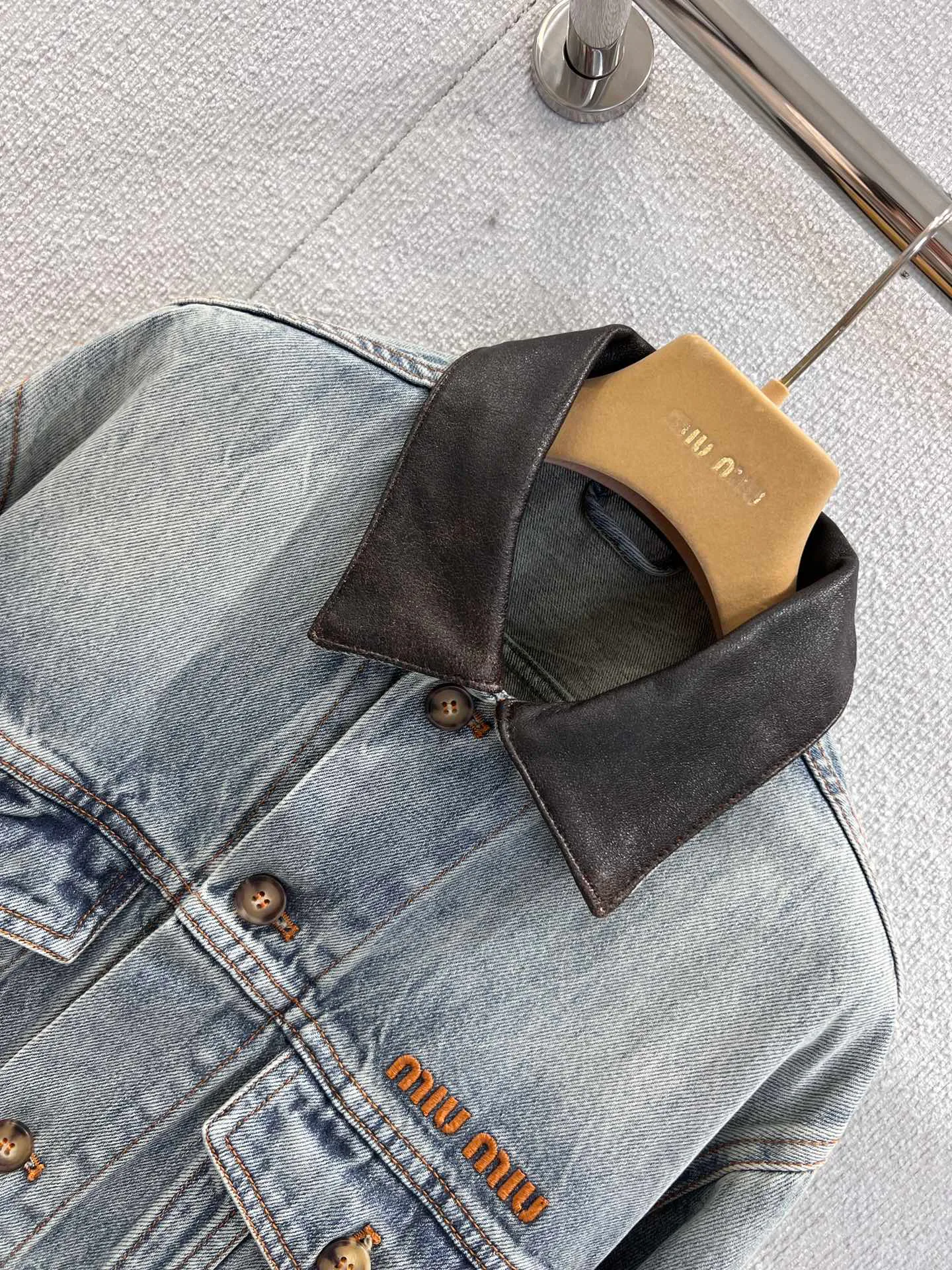 Куртки Женские Miu Miu 144800