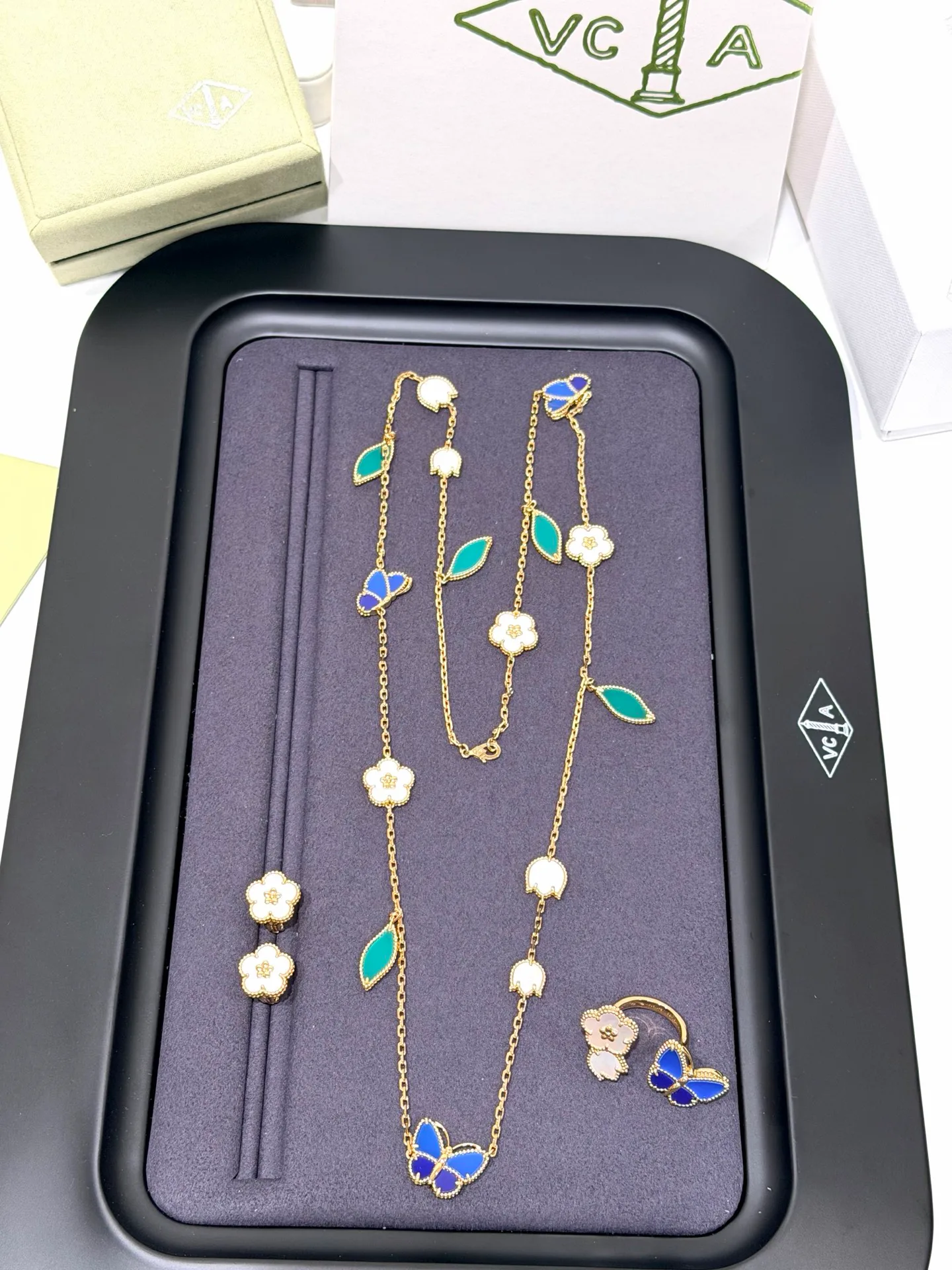 Бижутерия Van Cleef & Arpels 17858100