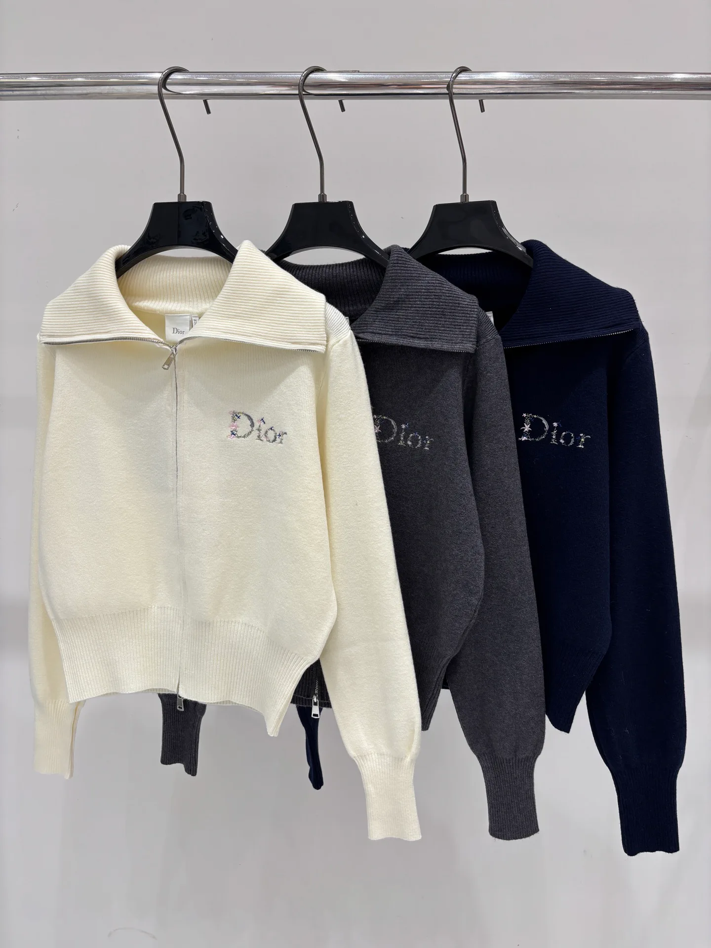 Джемперы И Свитеры Женские Christian Dior 18778944