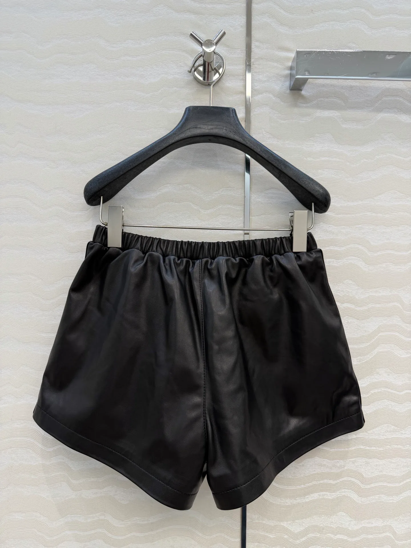 Шорты Женские Miu Miu 11164725