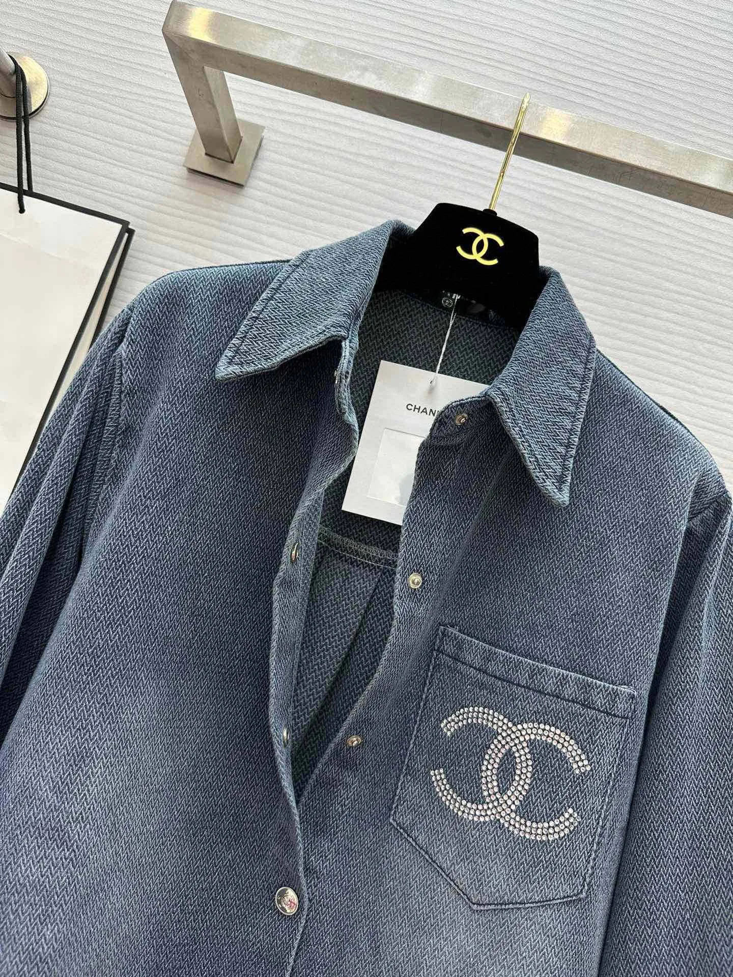 Рубашки Женские Chanel 11272222