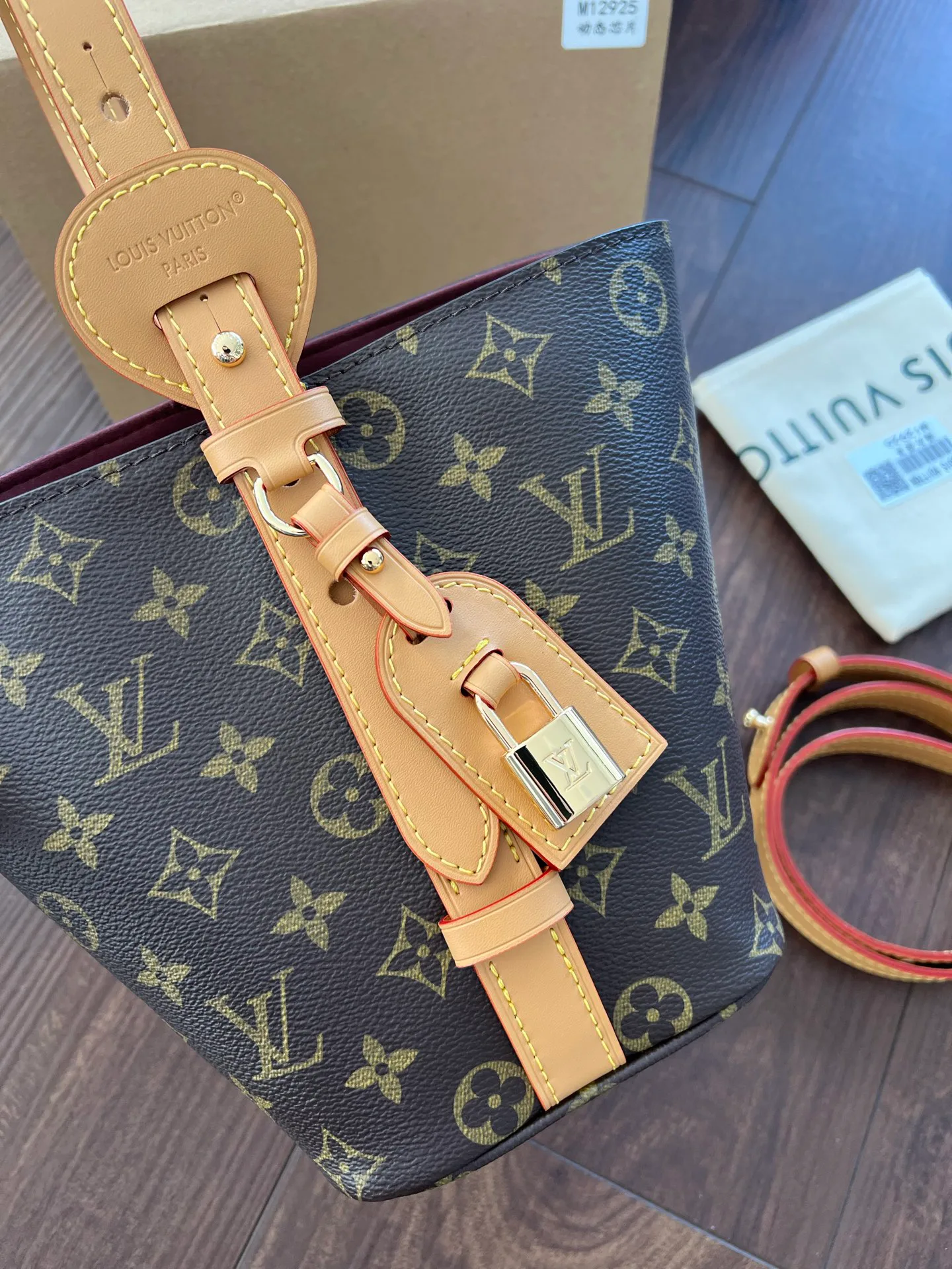 Классические Сумки Женские Louis Vuitton 11883837