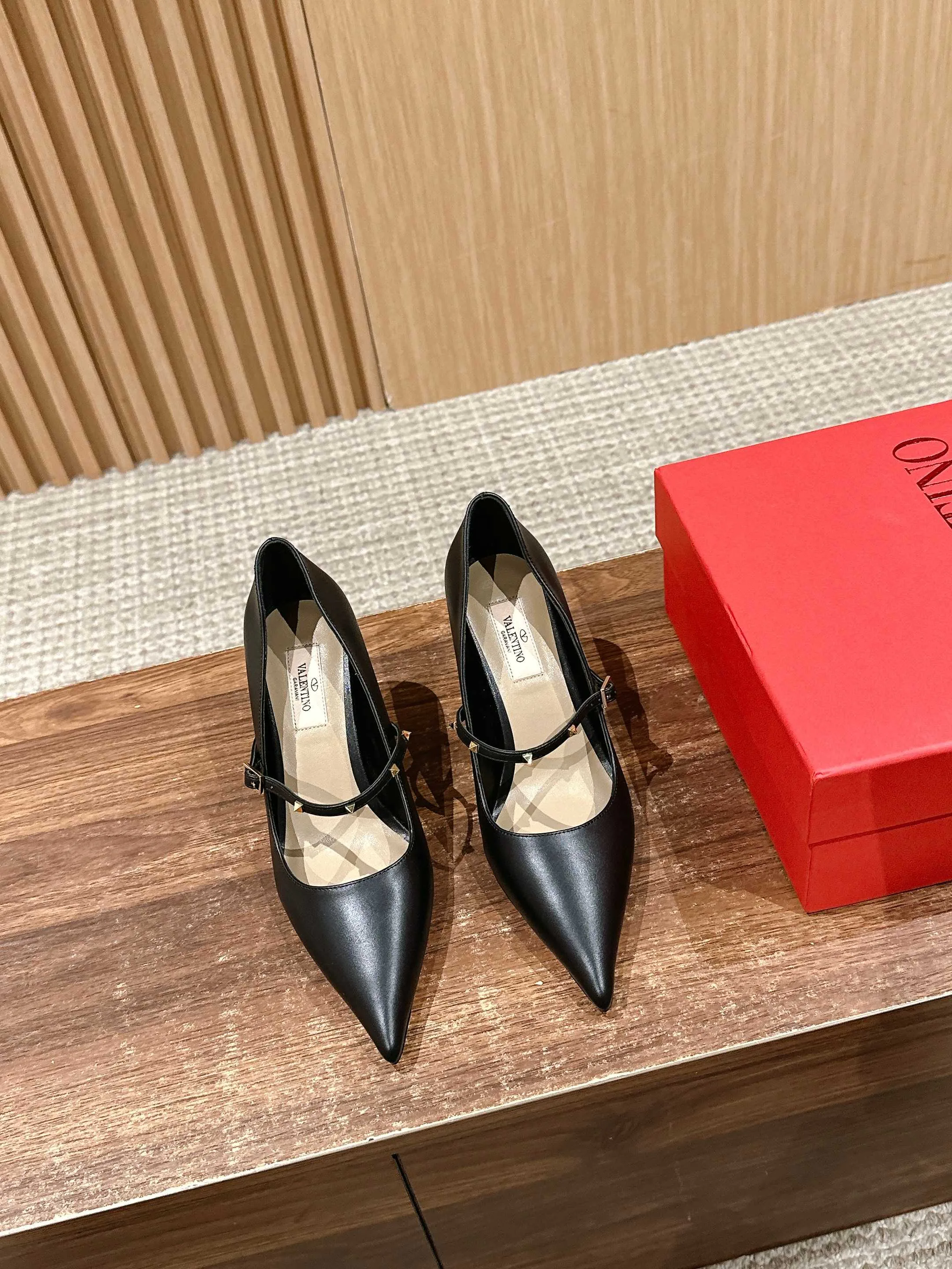 Туфли Женские Valentino 15472