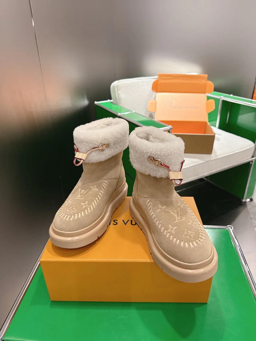 Угги Женские Louis Vuitton 18152822