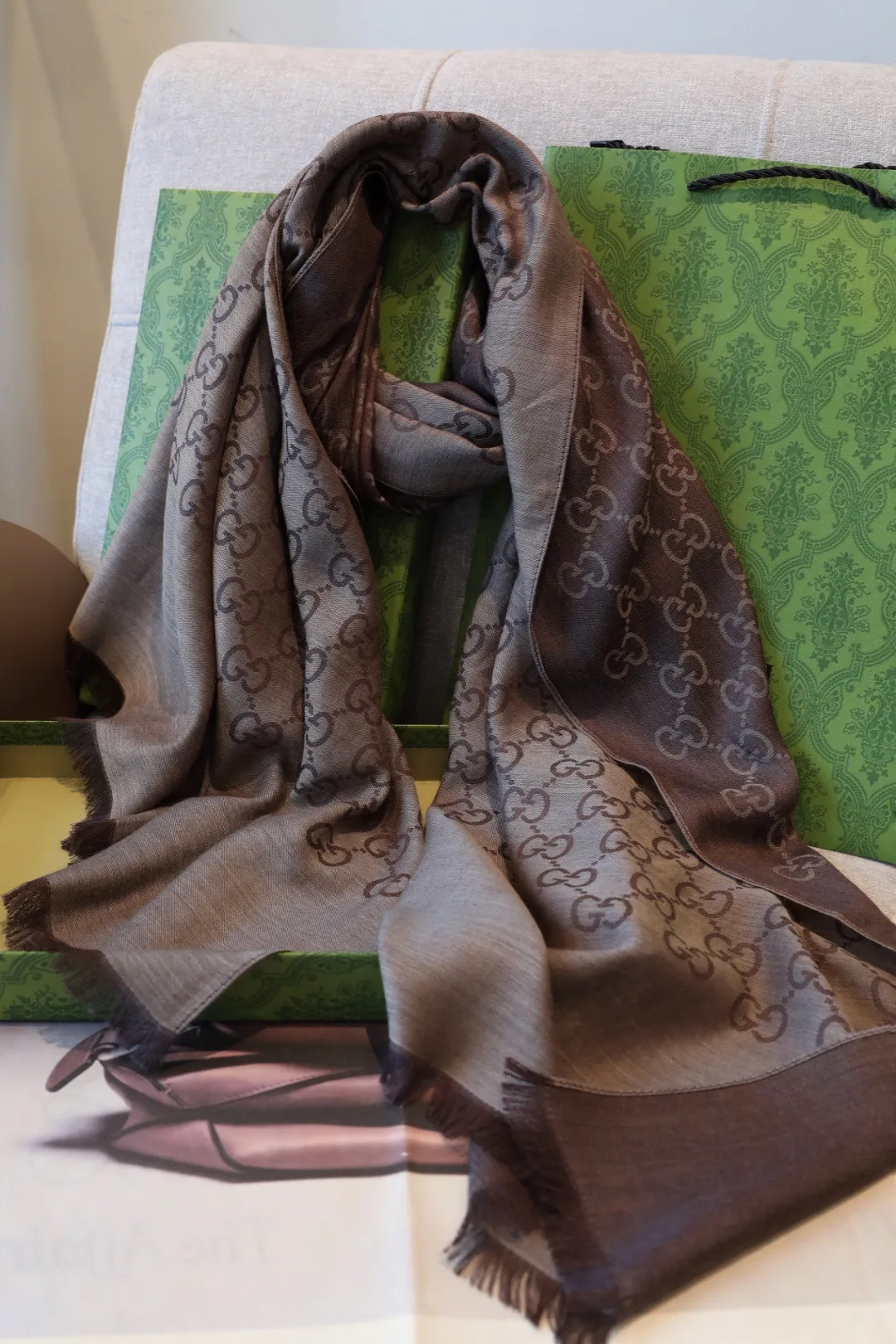 Шарфы Gucci 18275134
