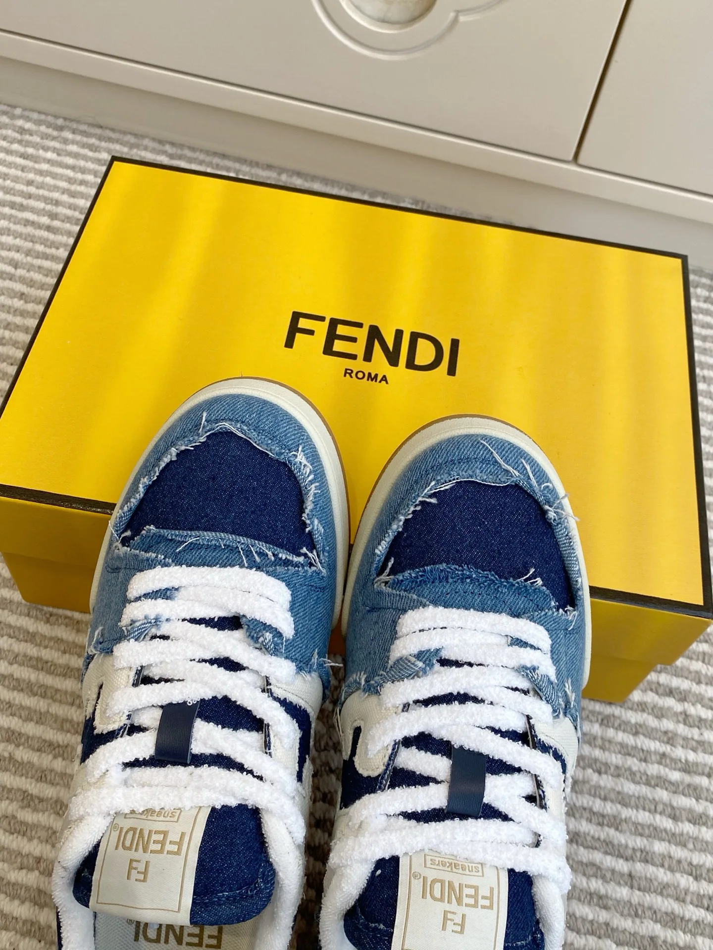 Кеды Женские Fendi 11012886