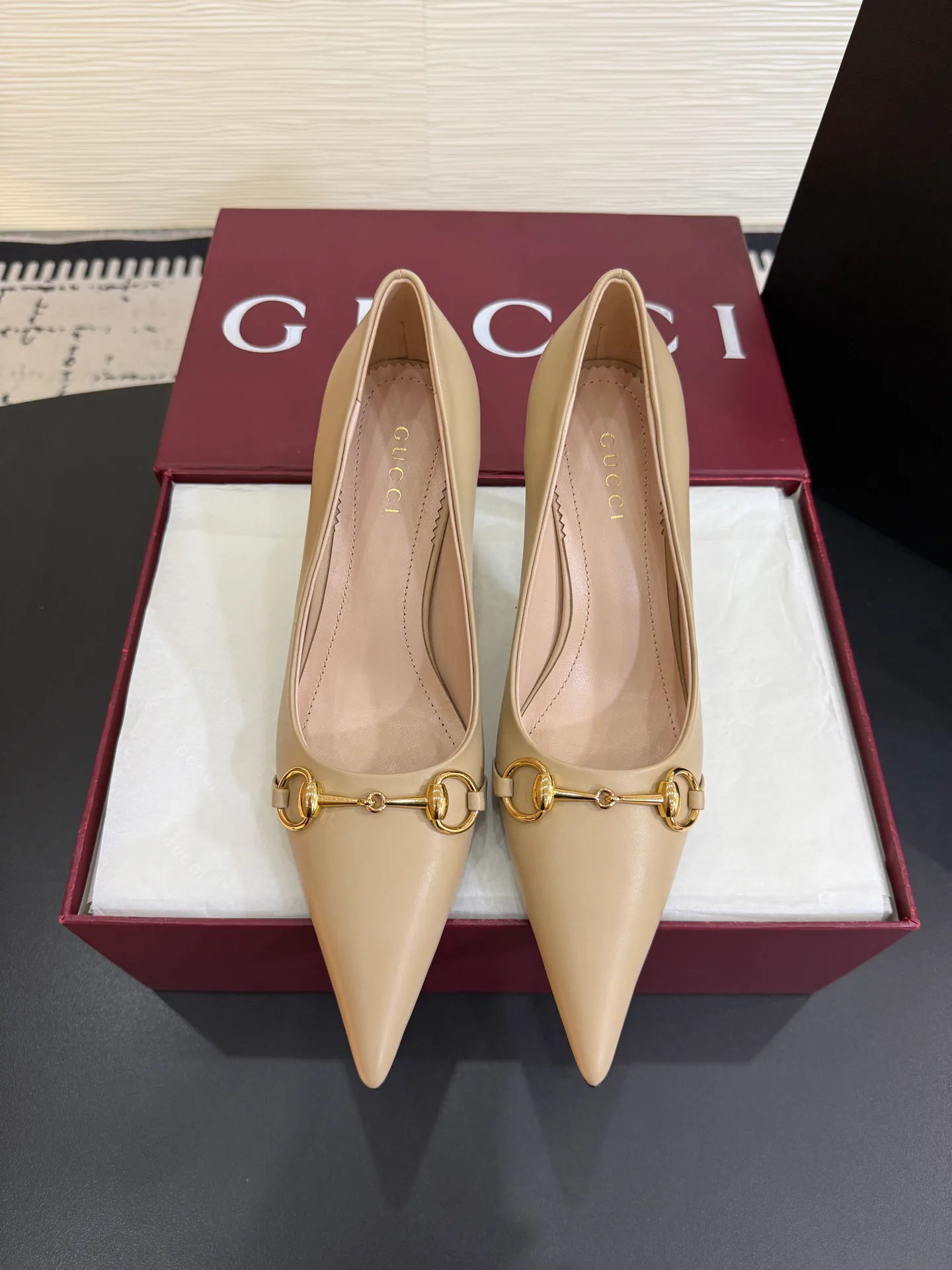 Туфли Женские Gucci 18444618