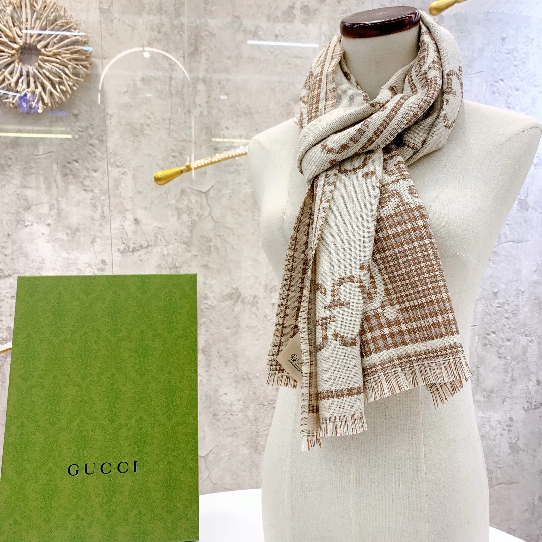 Шарфы Gucci 2268507