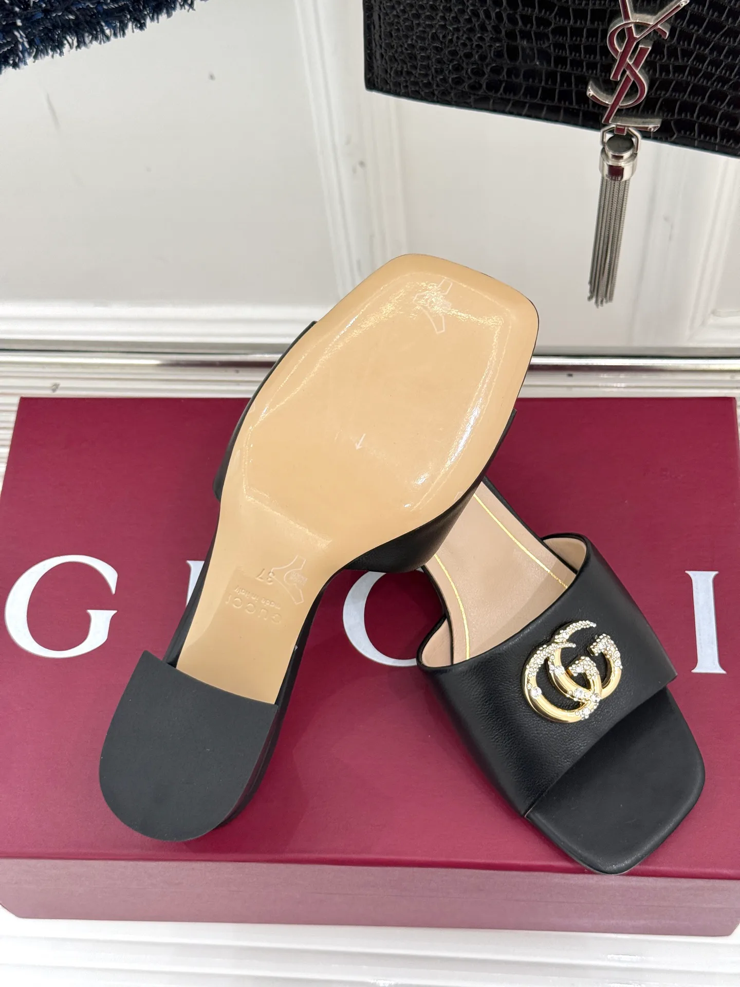 Шлепанцы Женские Gucci 21959