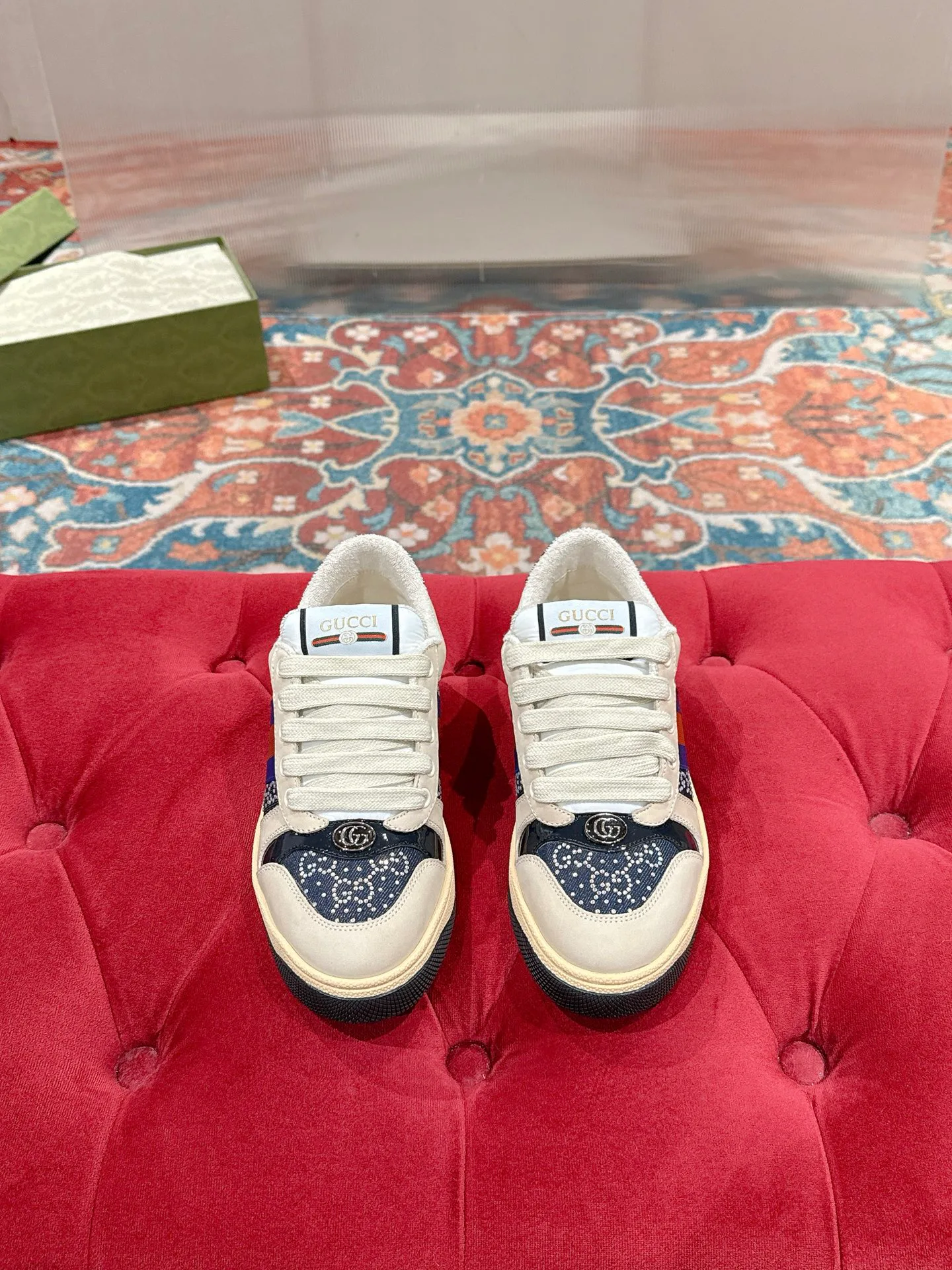 Кроссовки Женские Gucci 17956638