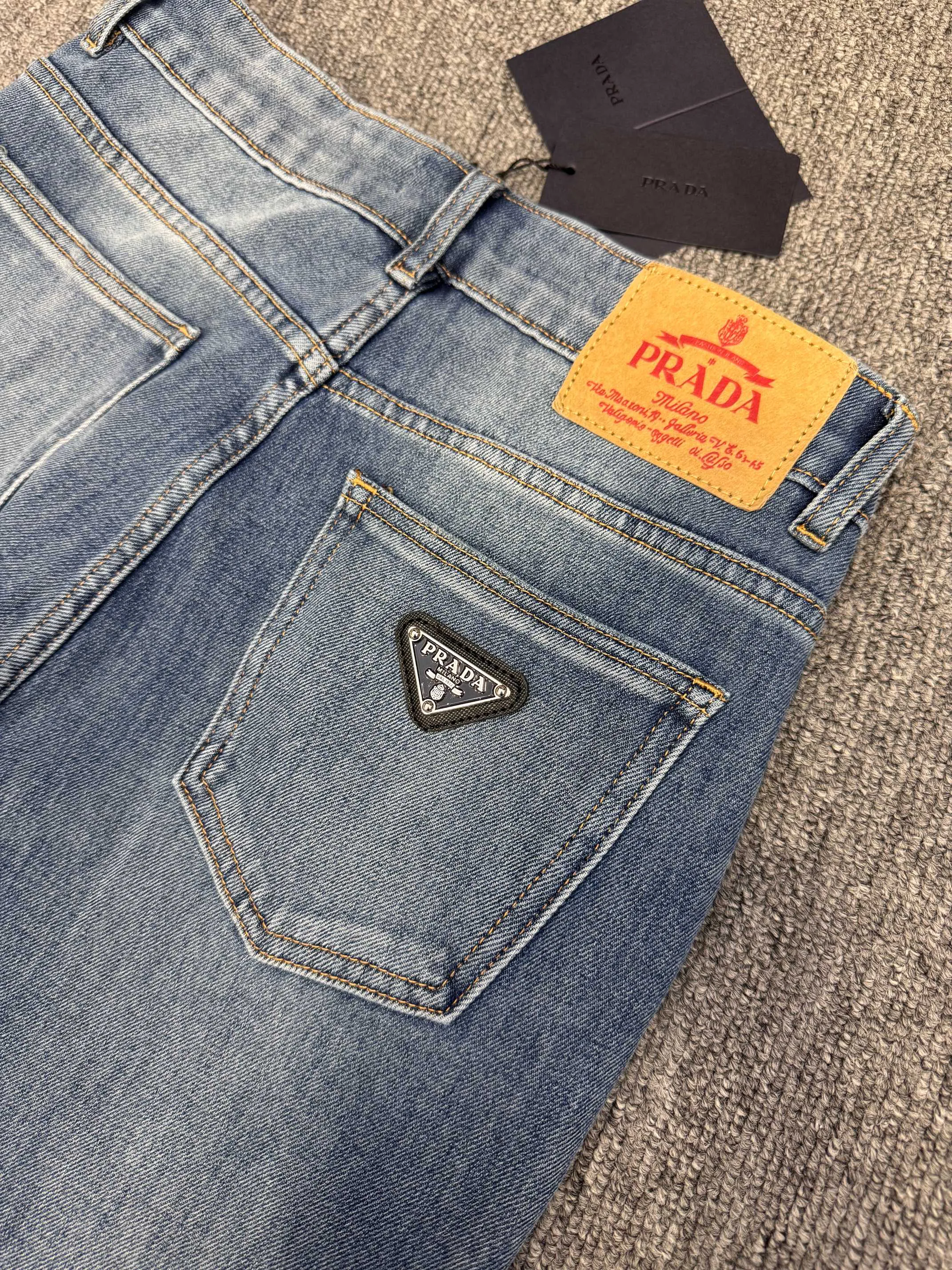 Джинсы Женские Prada 1976141