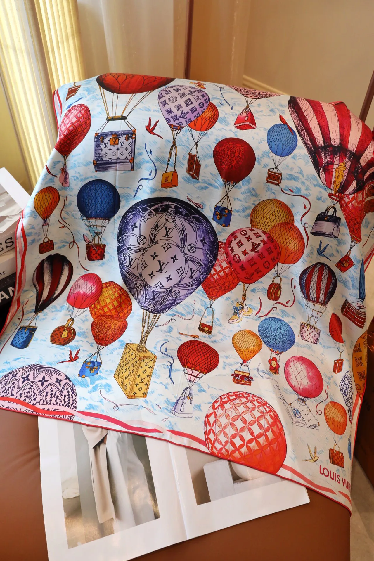 Платки Louis Vuitton 11815935